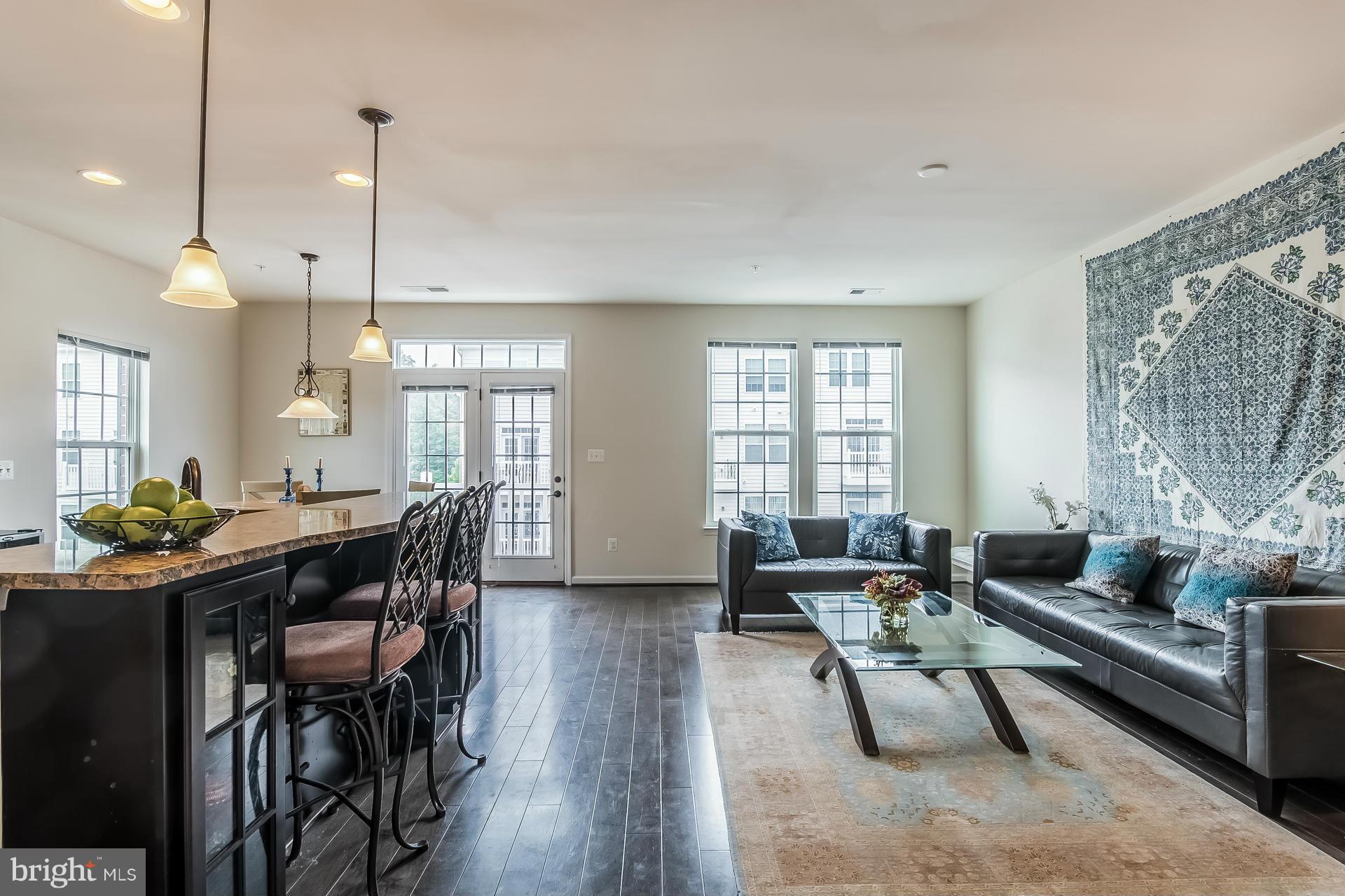 MORLEY CORNER - Residential