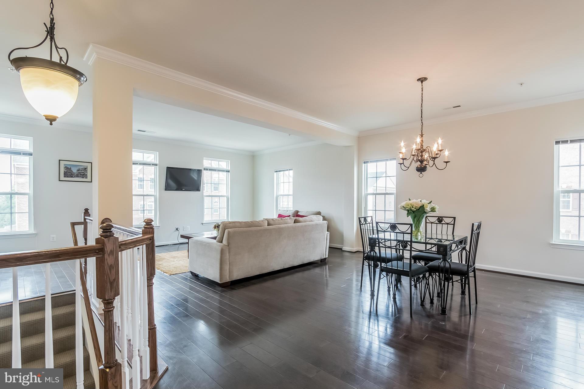 MORLEY CORNER - Residential