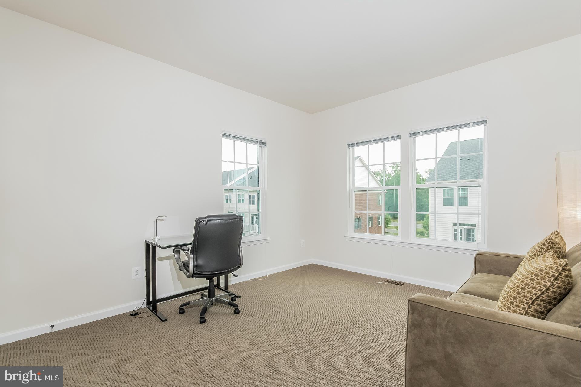 MORLEY CORNER - Residential