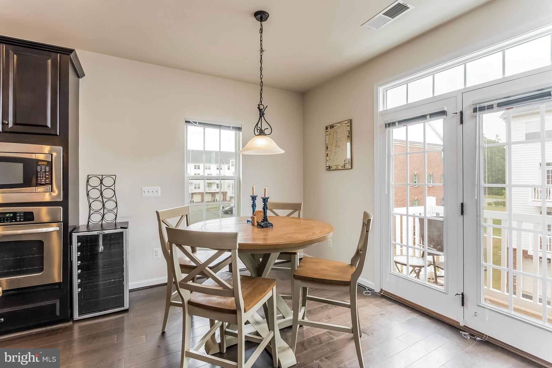 MORLEY CORNER - Residential