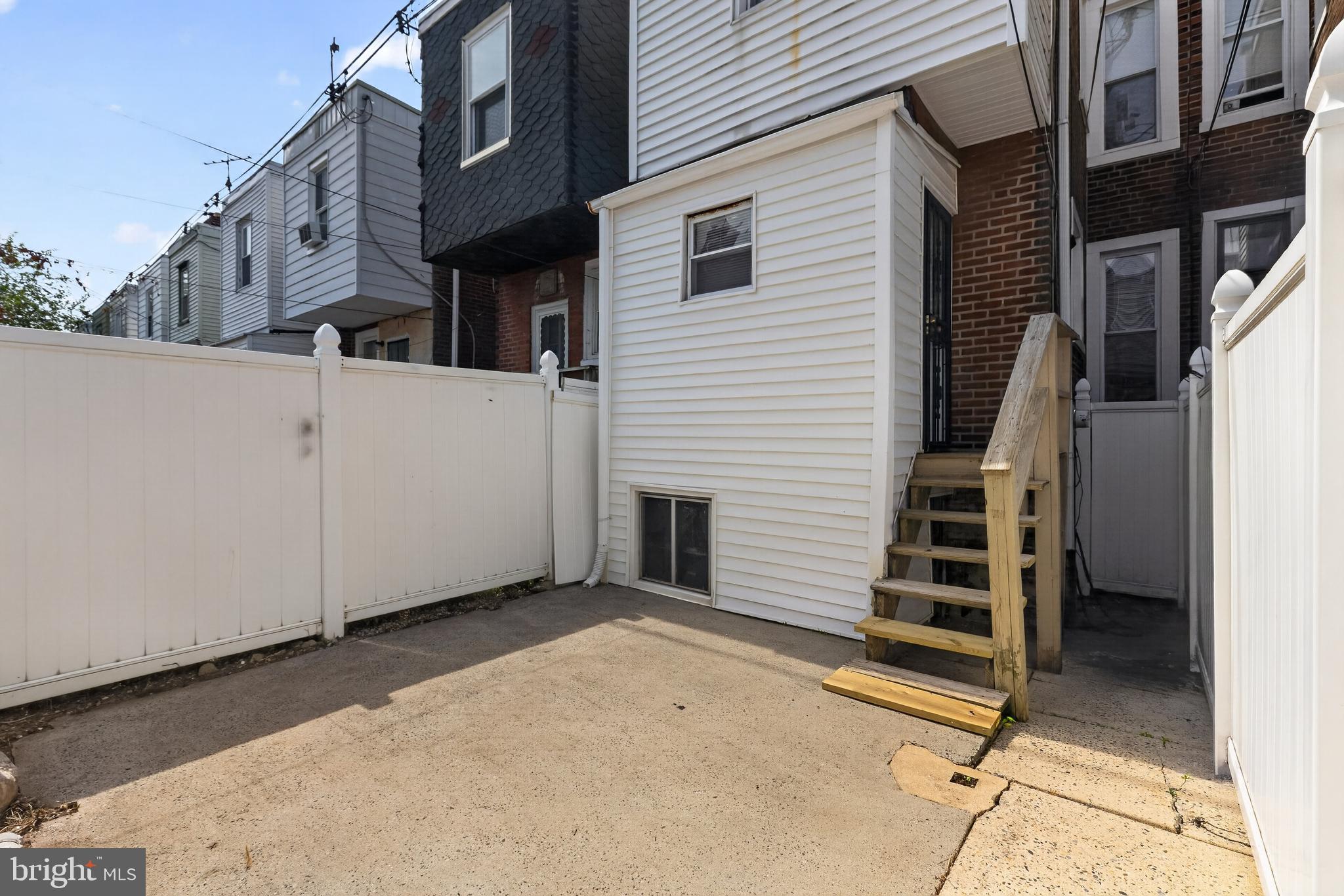 OLNEY - Residential