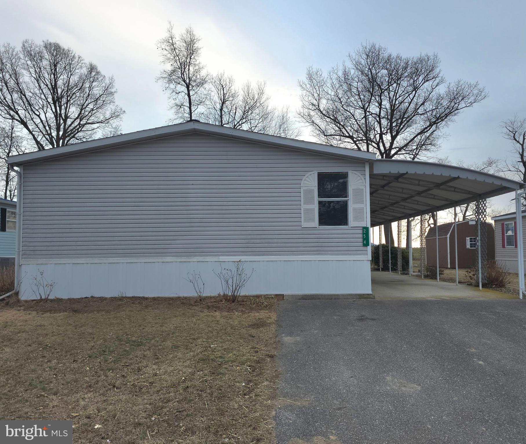 COLONIAL ESTATES MOBILE HOME PARK - Residential