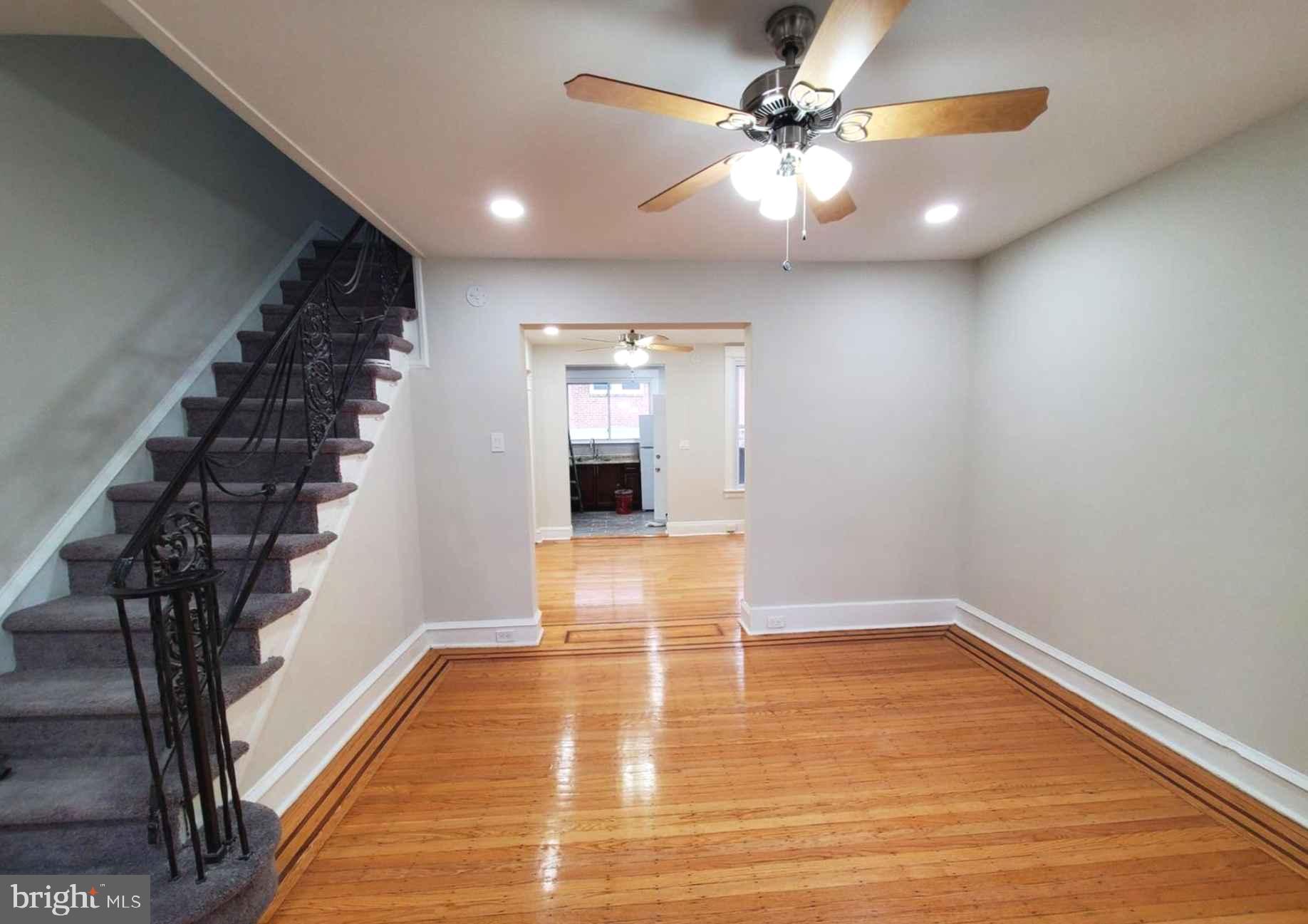 WEST OAK LANE - Residential