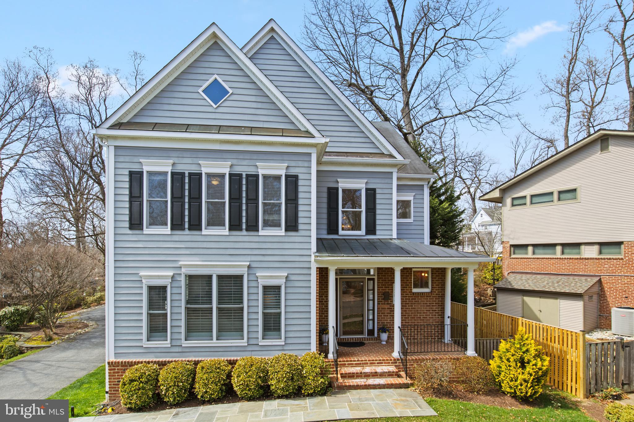 ALTA VISTA TERRACE - Residential