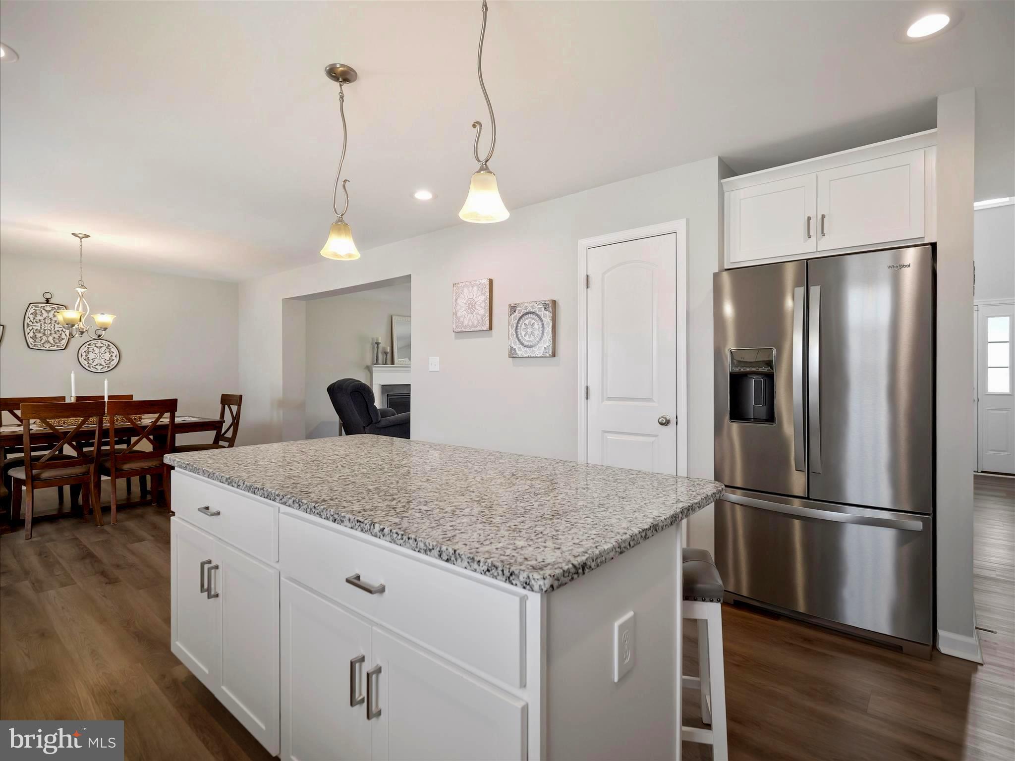 RED HILL - Residential