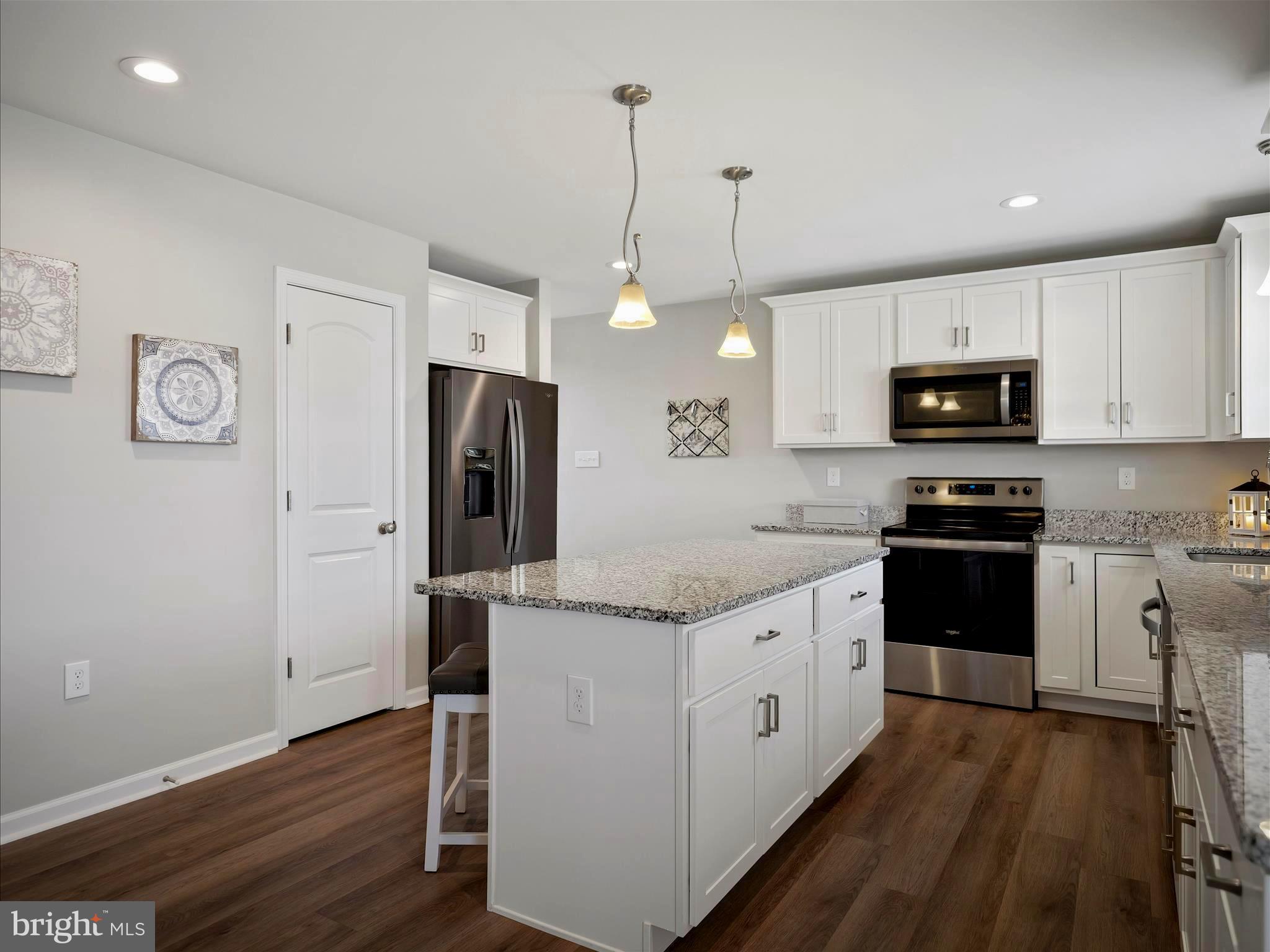 RED HILL - Residential