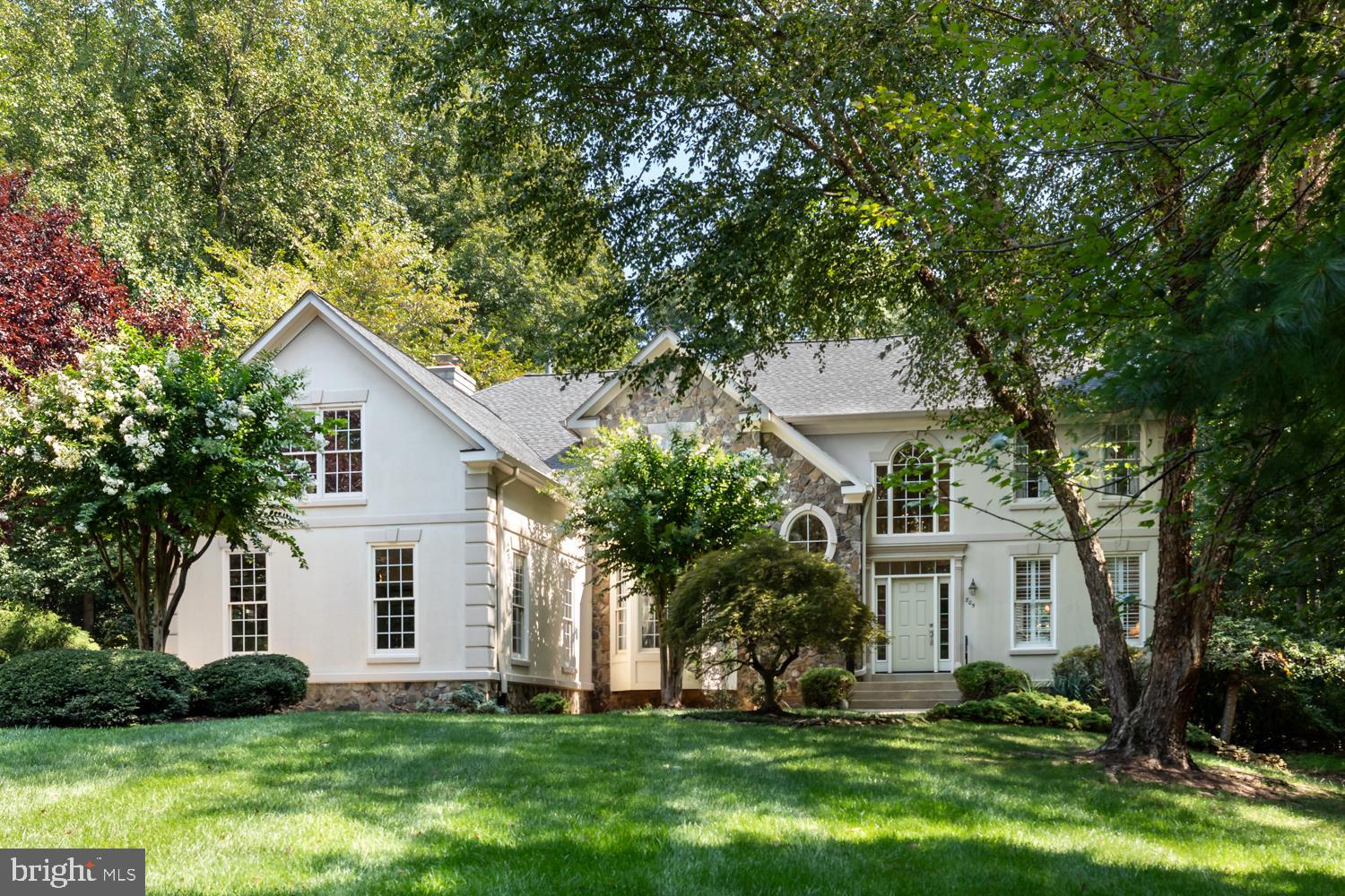TIMBERLAKE ESTATES - Residential