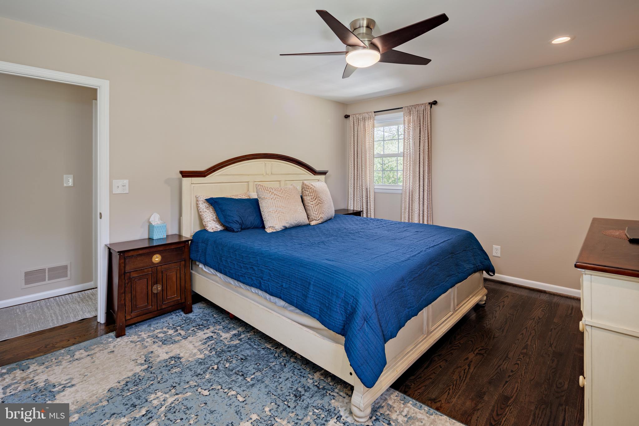 WILTON ACRES - Residential