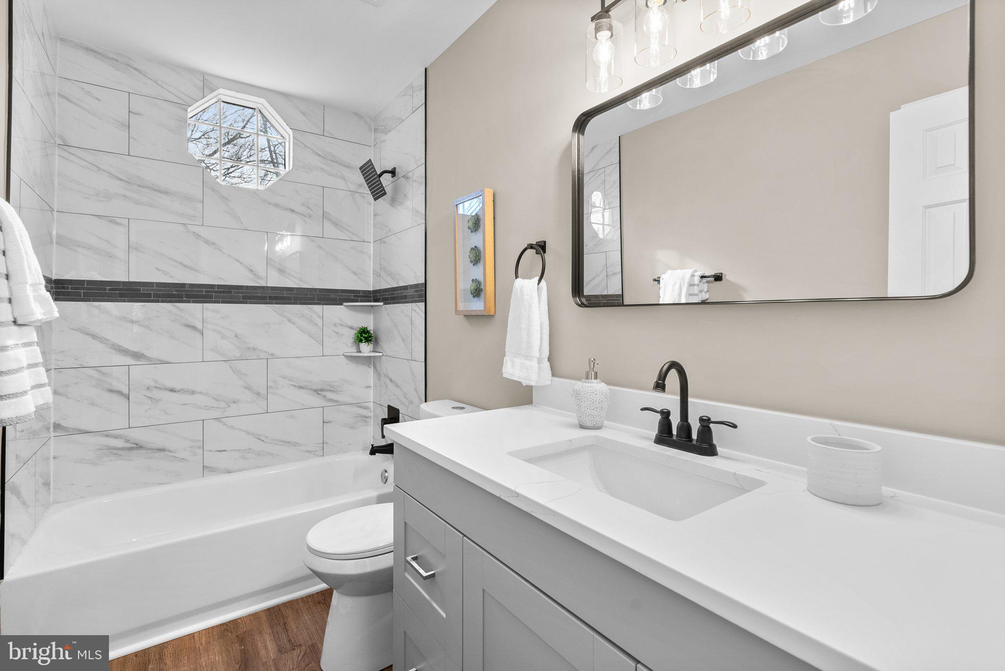 CANNON BLUFF - Residential