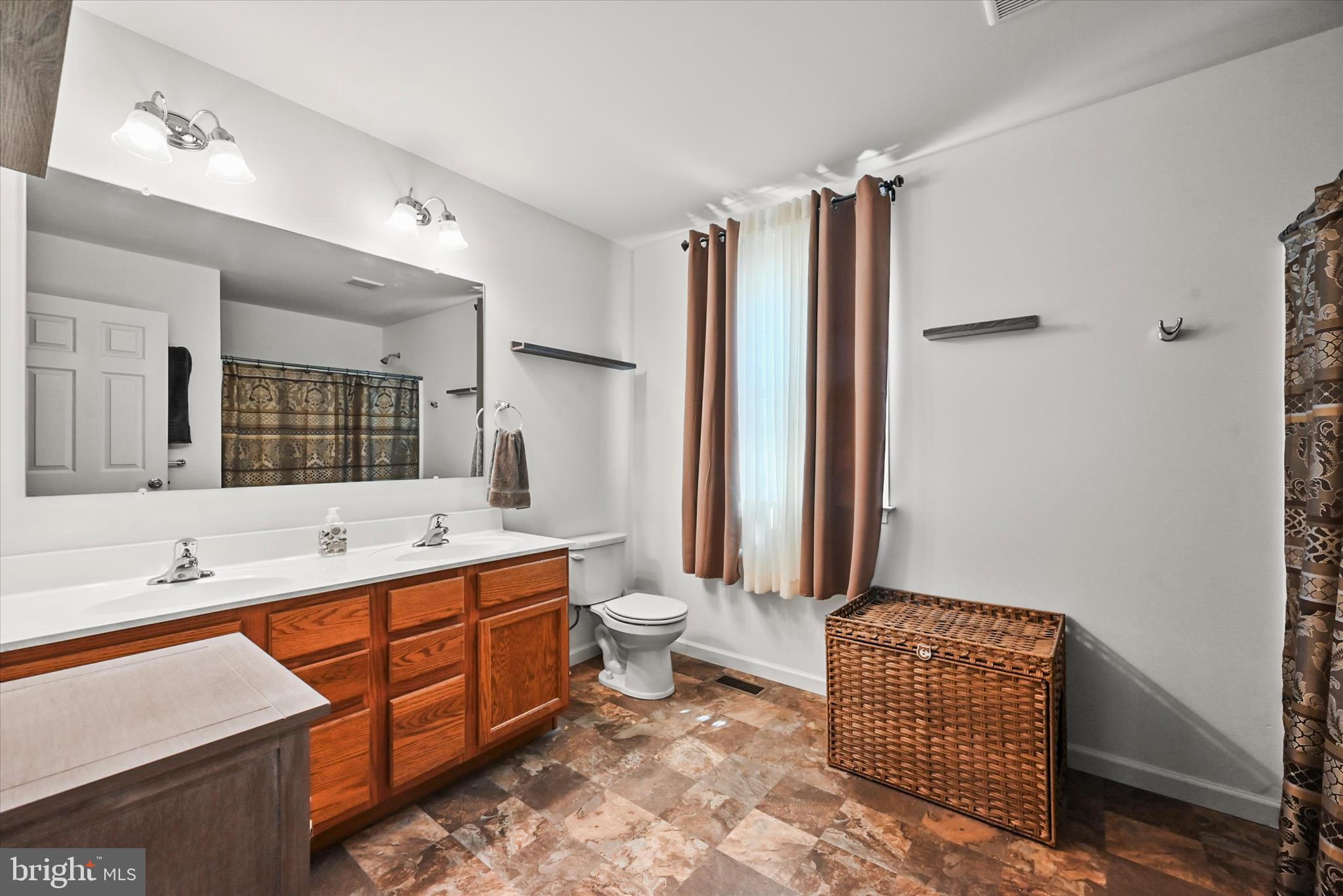 ROLLING MEADOWS AT RENTZEL FARM - Residential