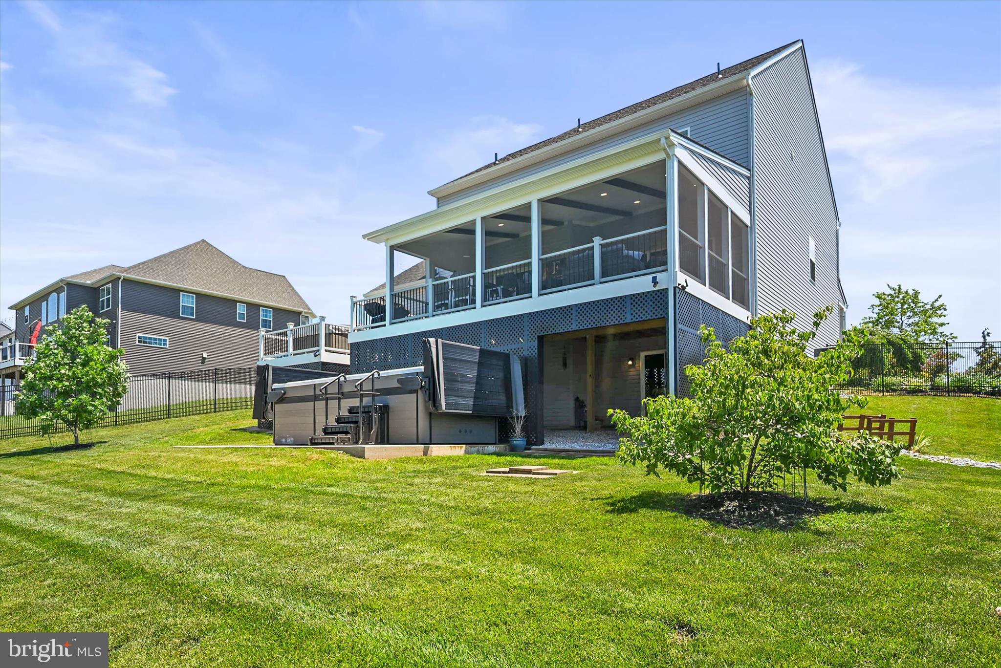 ROLLING MEADOWS AT RENTZEL FARM - Residential