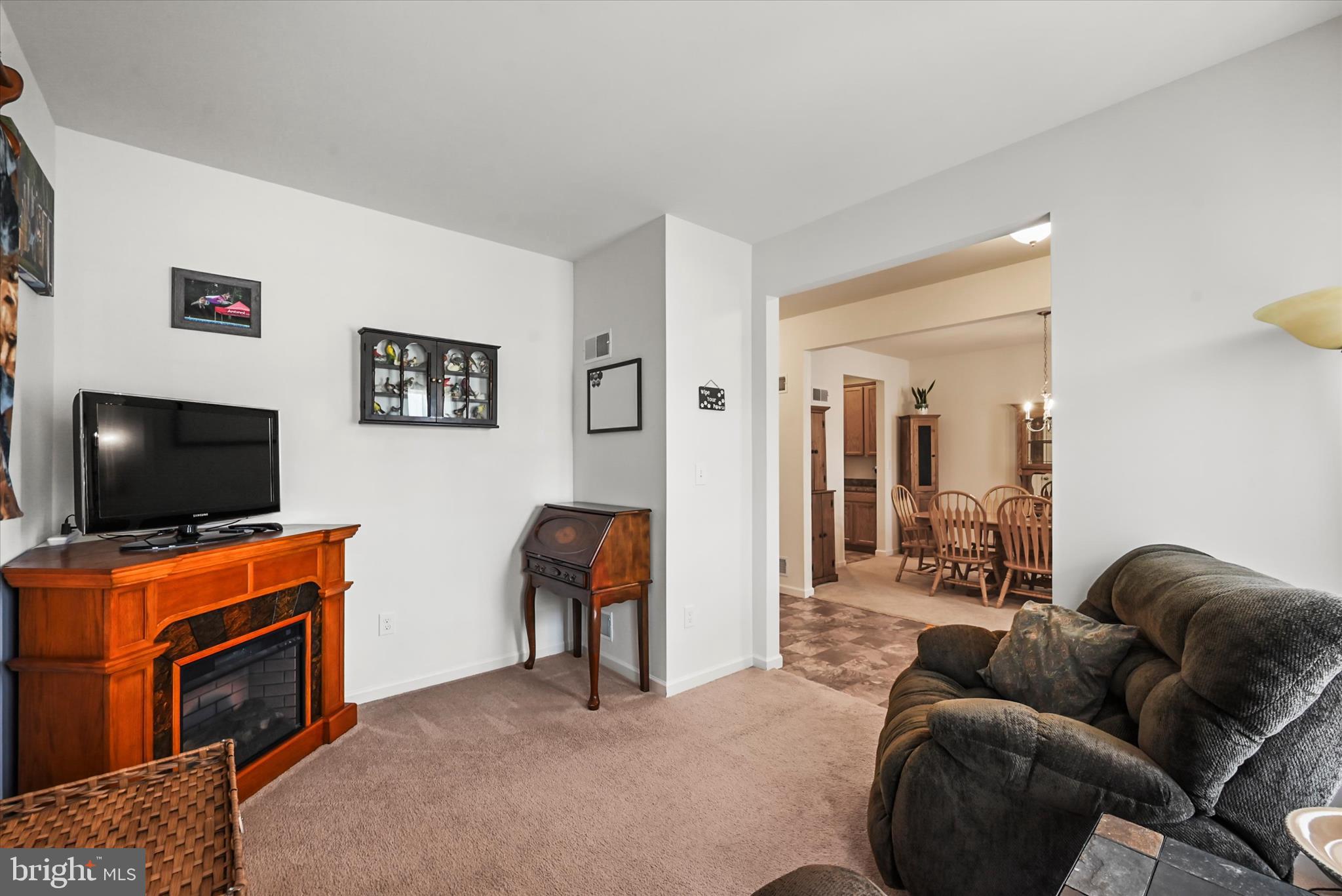 ROLLING MEADOWS AT RENTZEL FARM - Residential