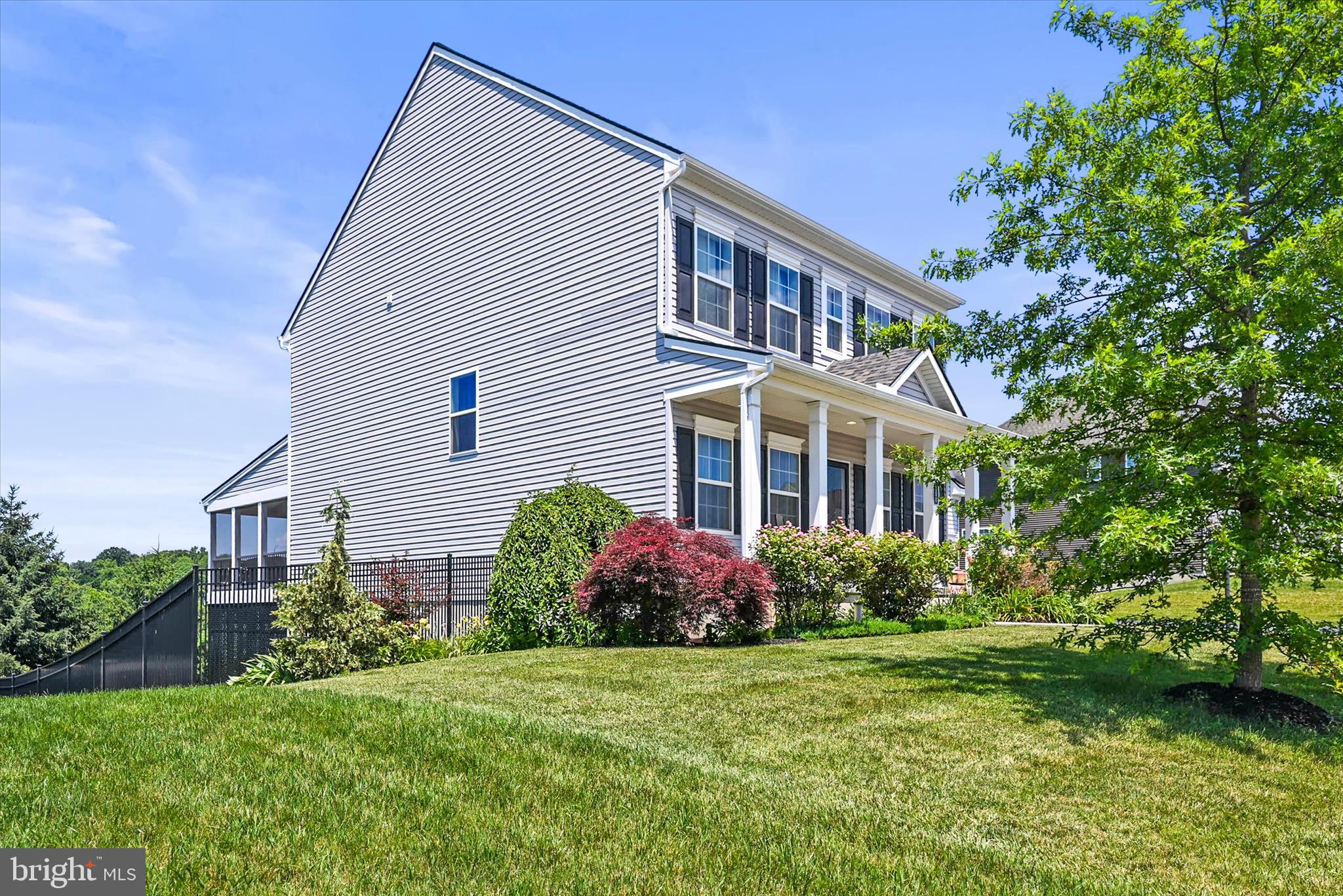 ROLLING MEADOWS AT RENTZEL FARM - Residential
