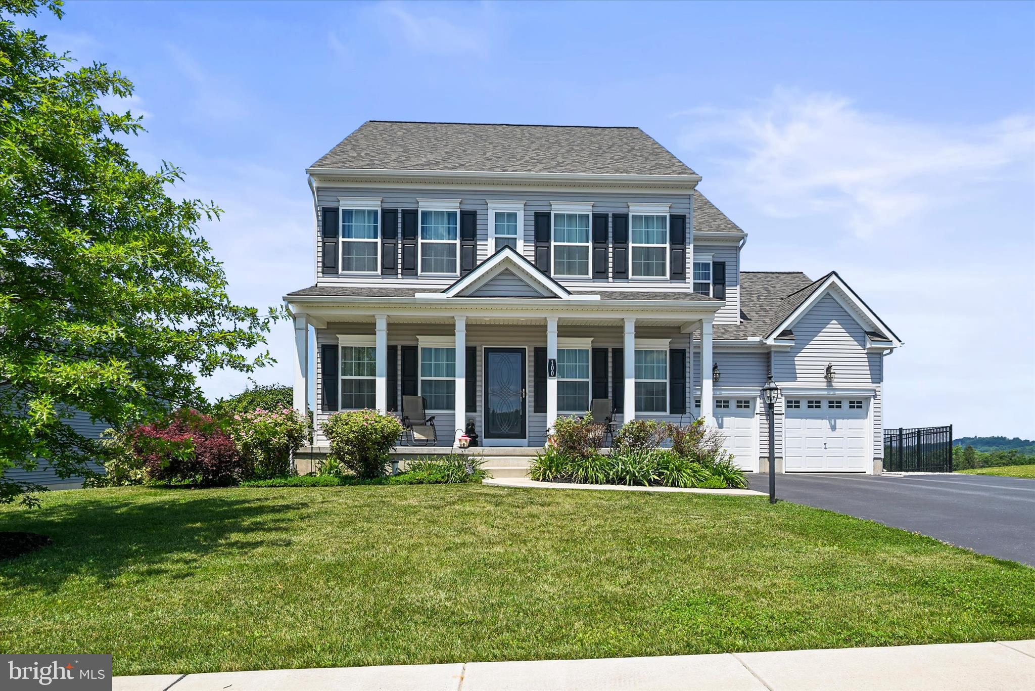 ROLLING MEADOWS AT RENTZEL FARM - Residential