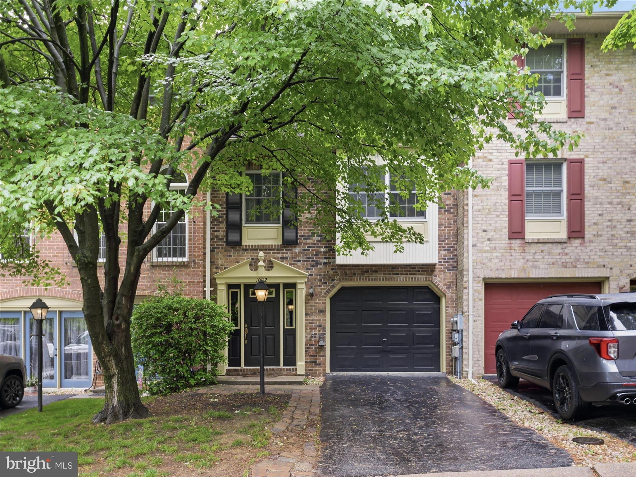 NORTH GATE TOWNE HOMES - Residential