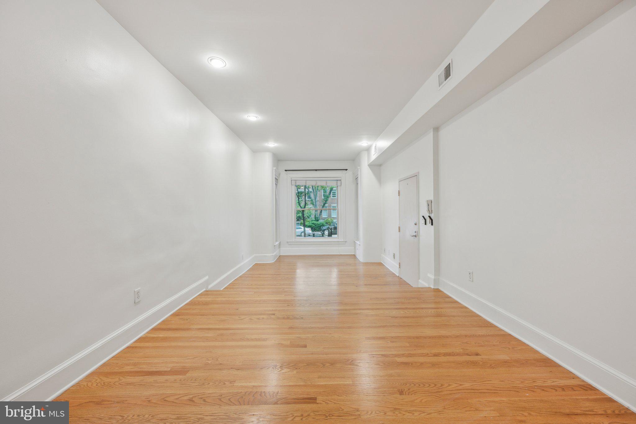 ADAMS MORGAN - Residential Lease
