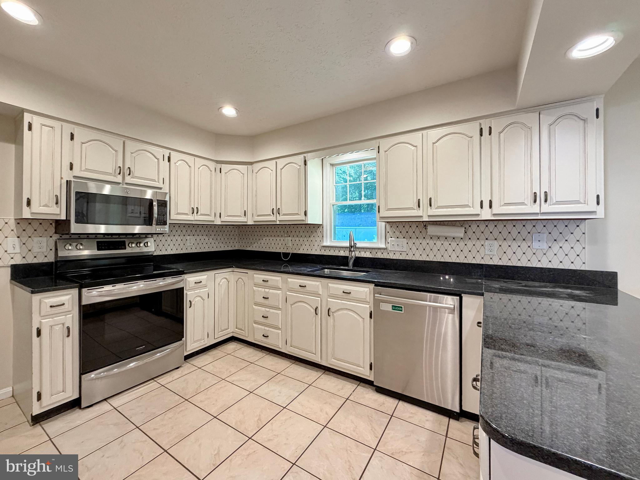 MORGANS RIDGE - Residential