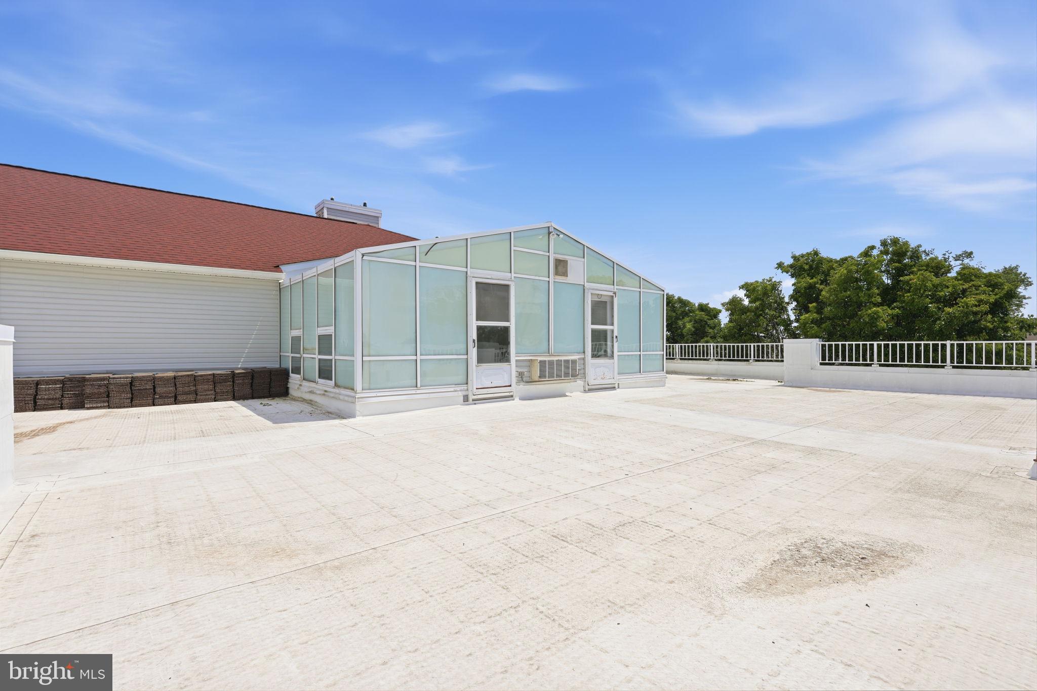 CENTENNIAL STATION - Residential