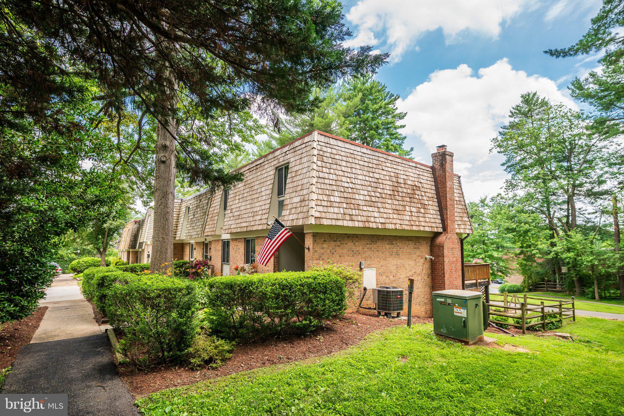 STEDWICK TOWNHOUSES - Residential