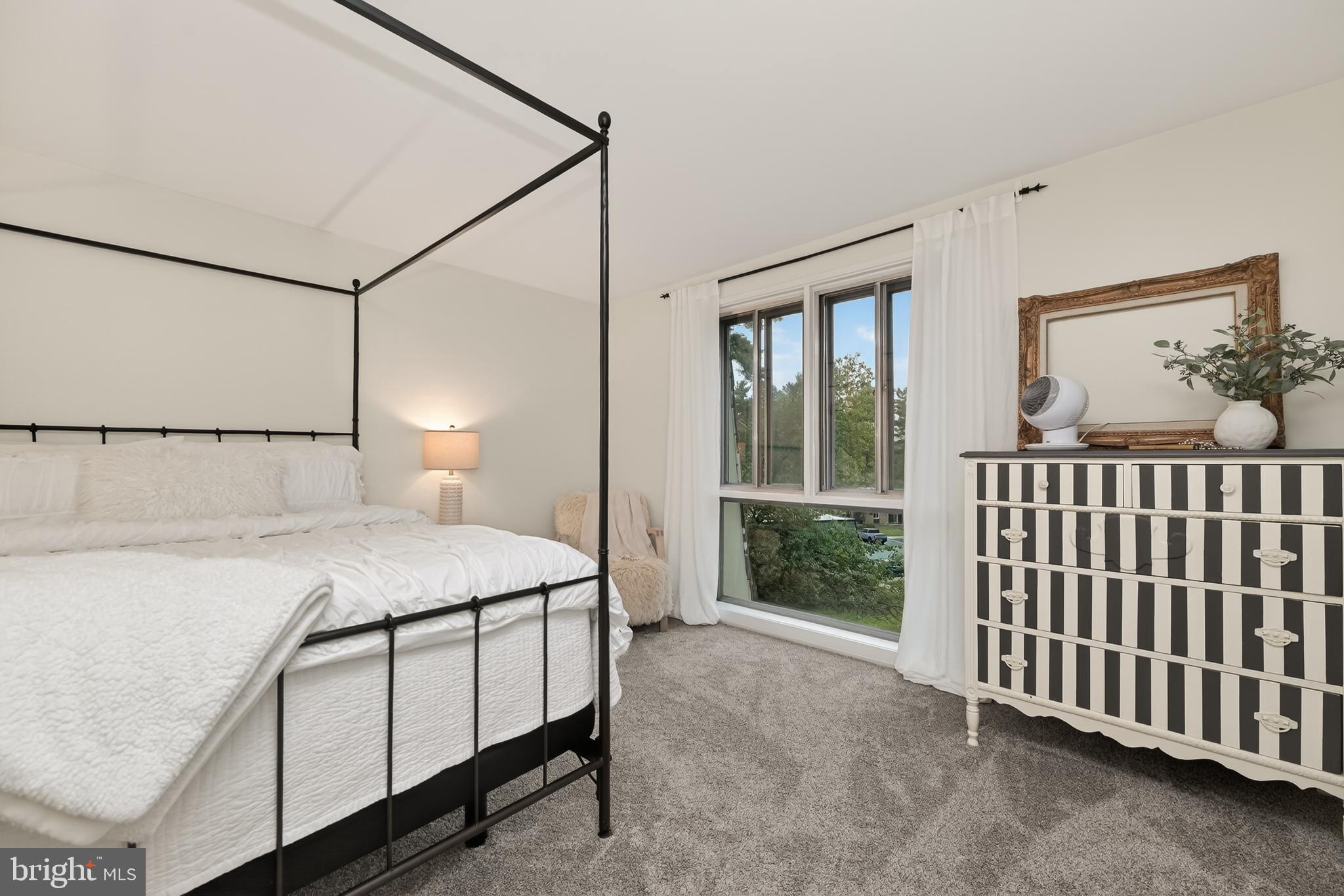 STEDWICK TOWNHOUSES - Residential