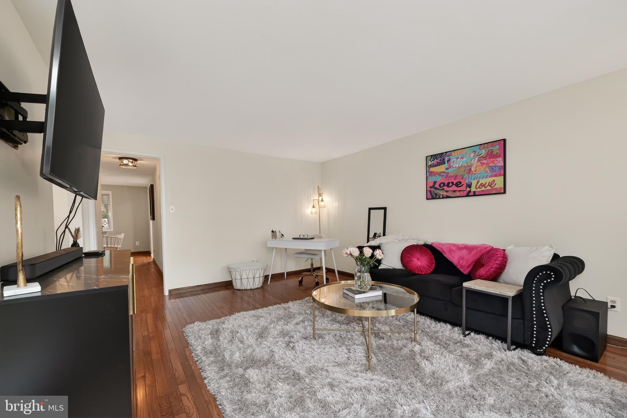 STEDWICK TOWNHOUSES - Residential