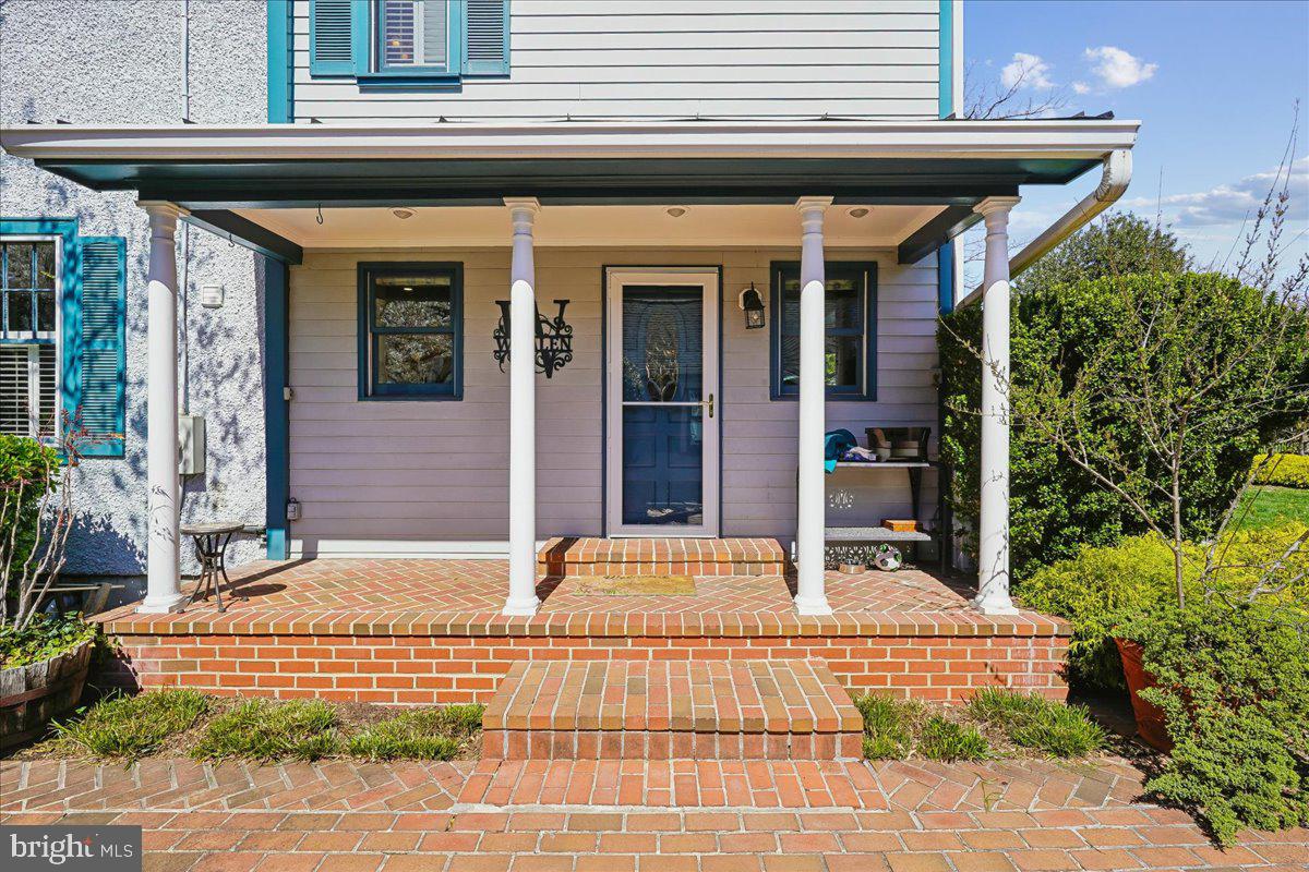 PT ROCKVILLE TWN RES 1 - Residential