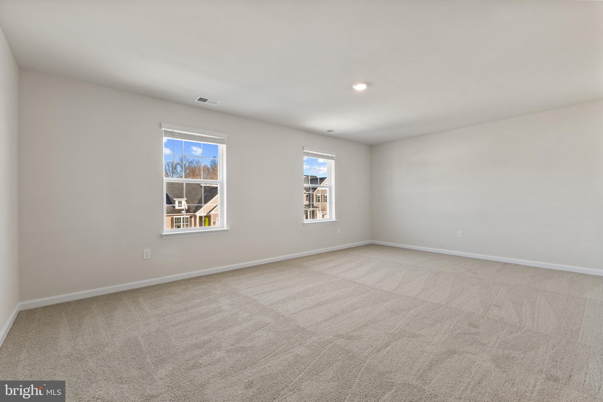 SUMMERVALE - Residential