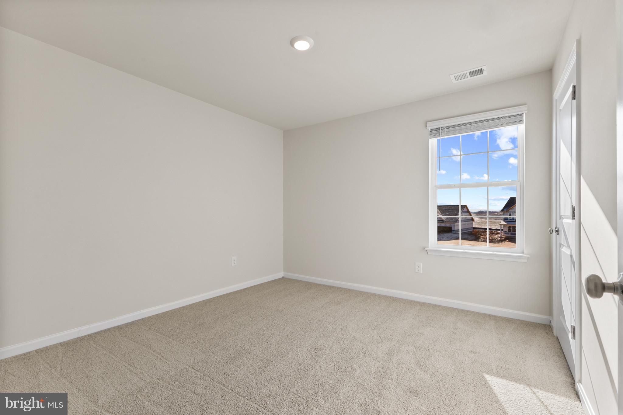 SUMMERVALE - Residential
