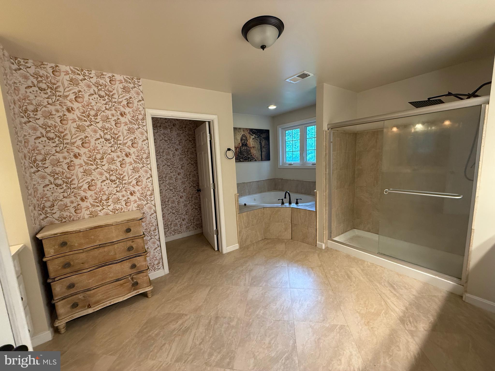 GRAHAM PARK SHORES - Residential