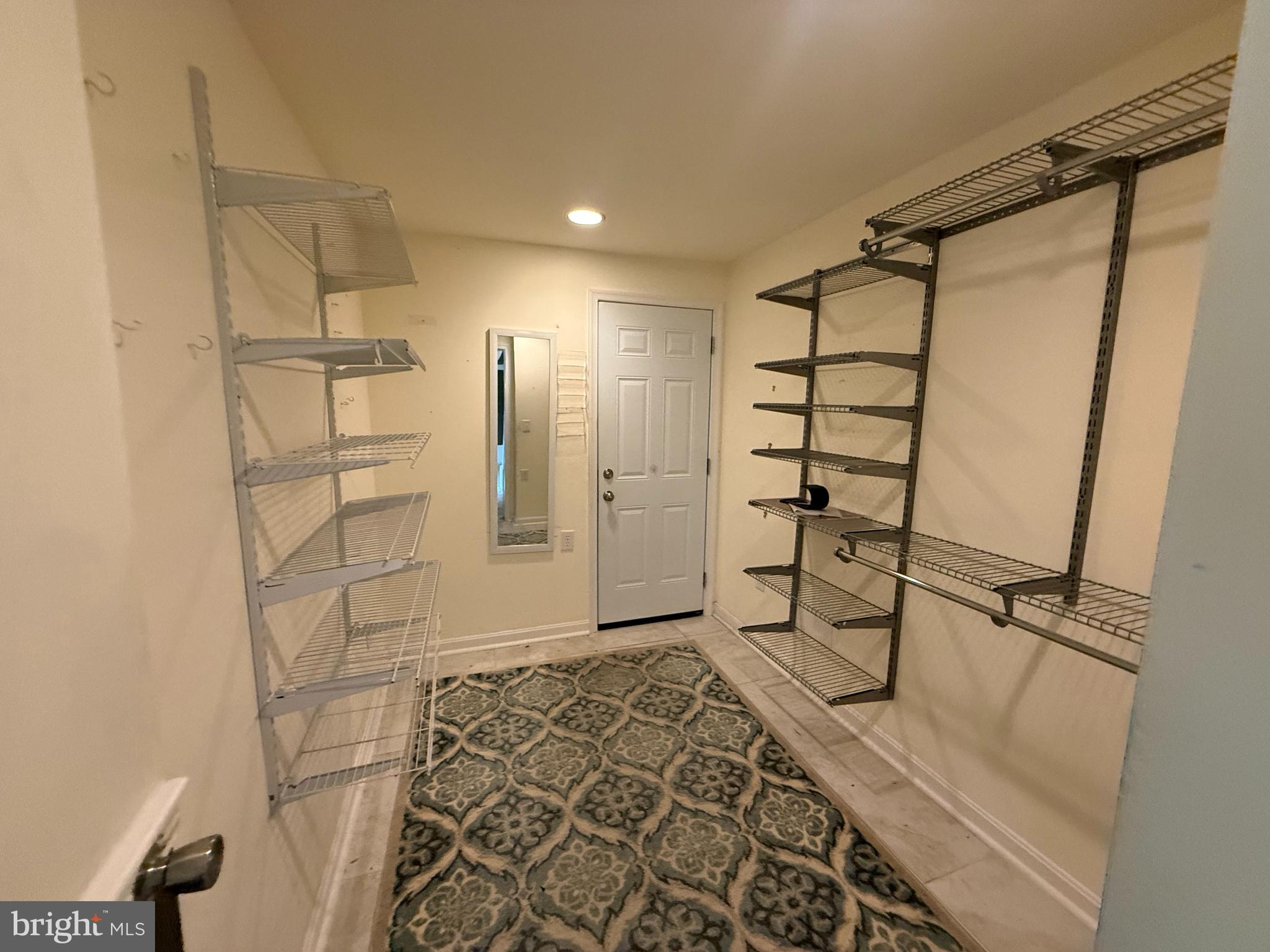 GRAHAM PARK SHORES - Residential