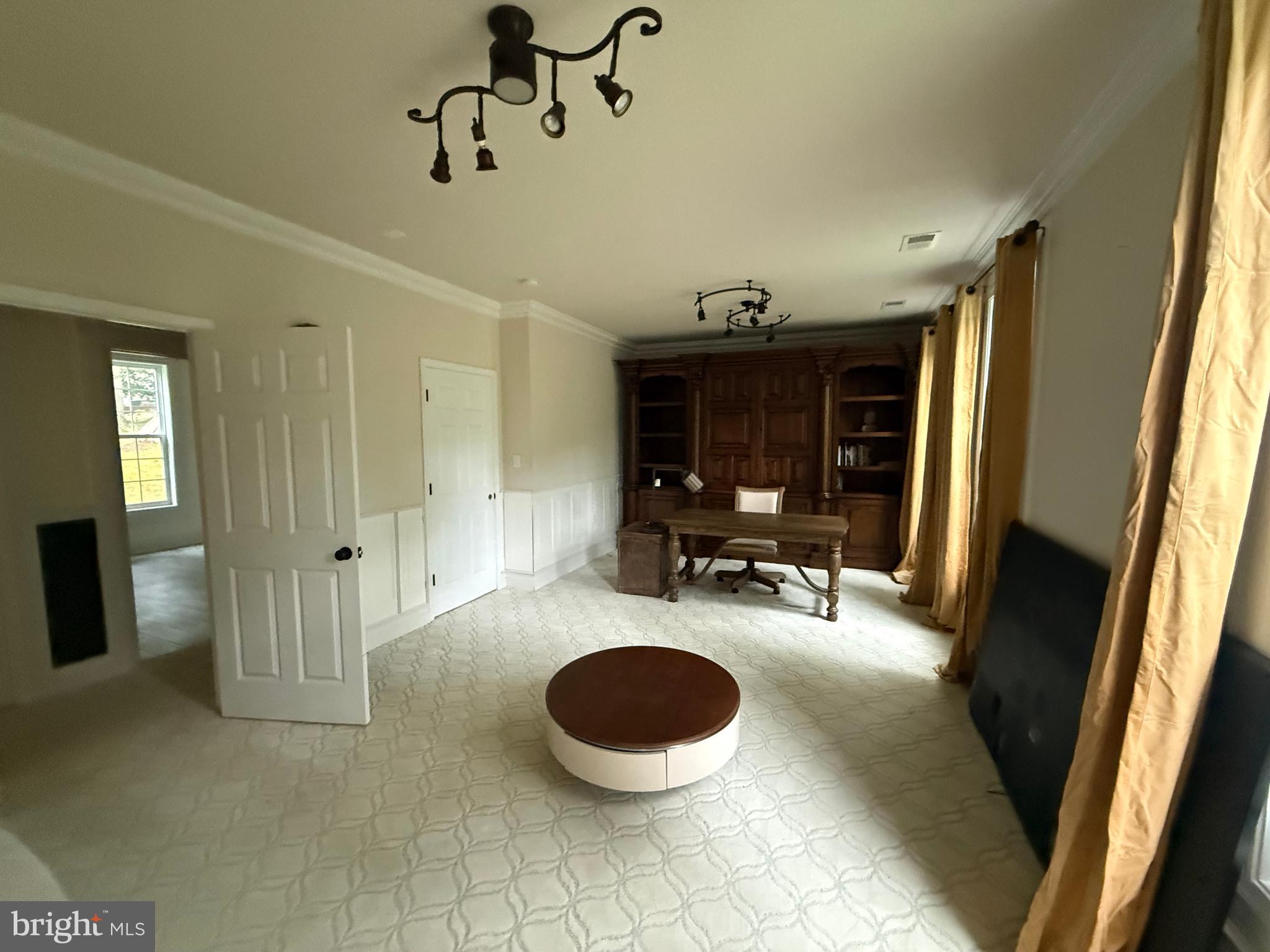 GRAHAM PARK SHORES - Residential