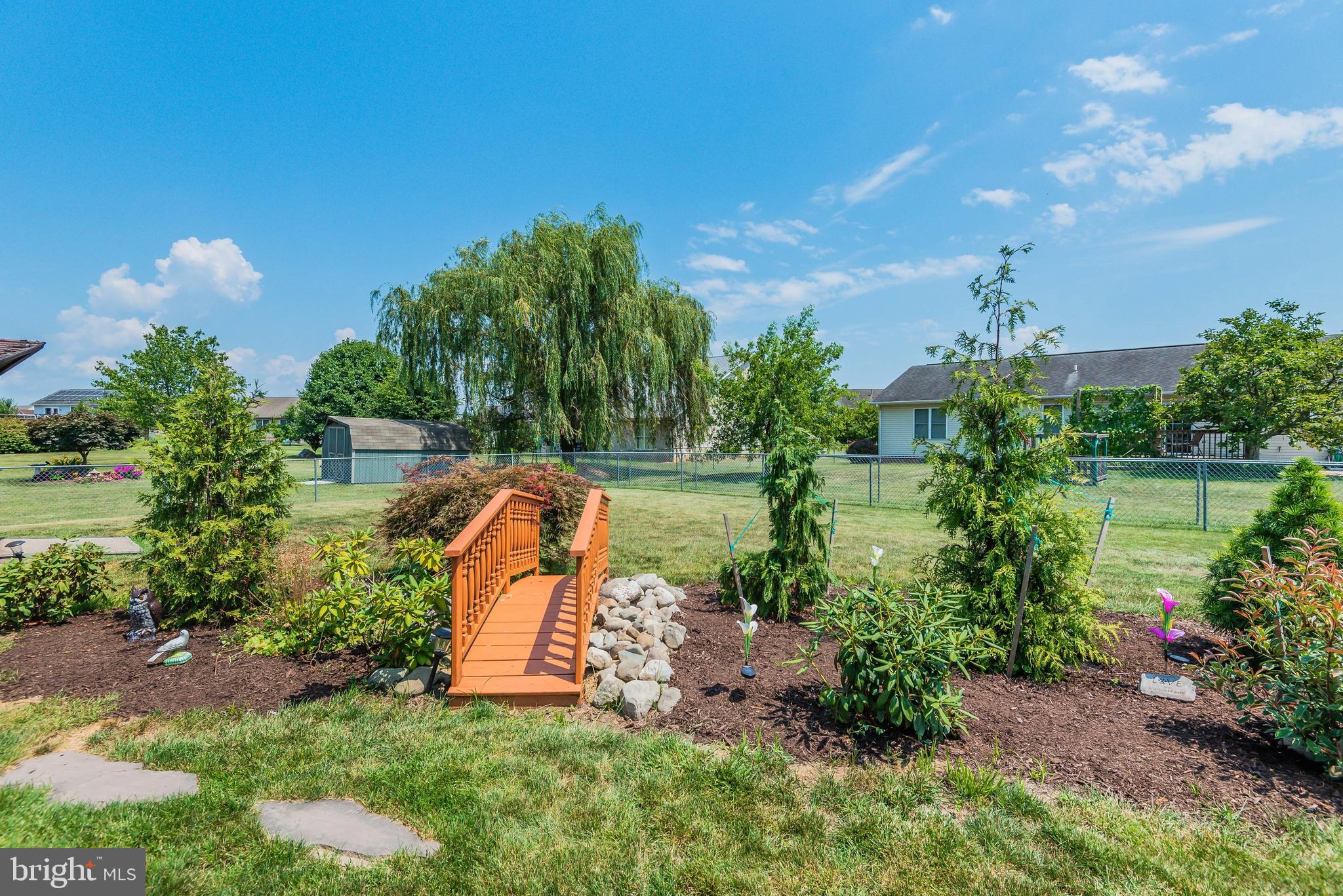 LAURICH MEADOWS - Residential