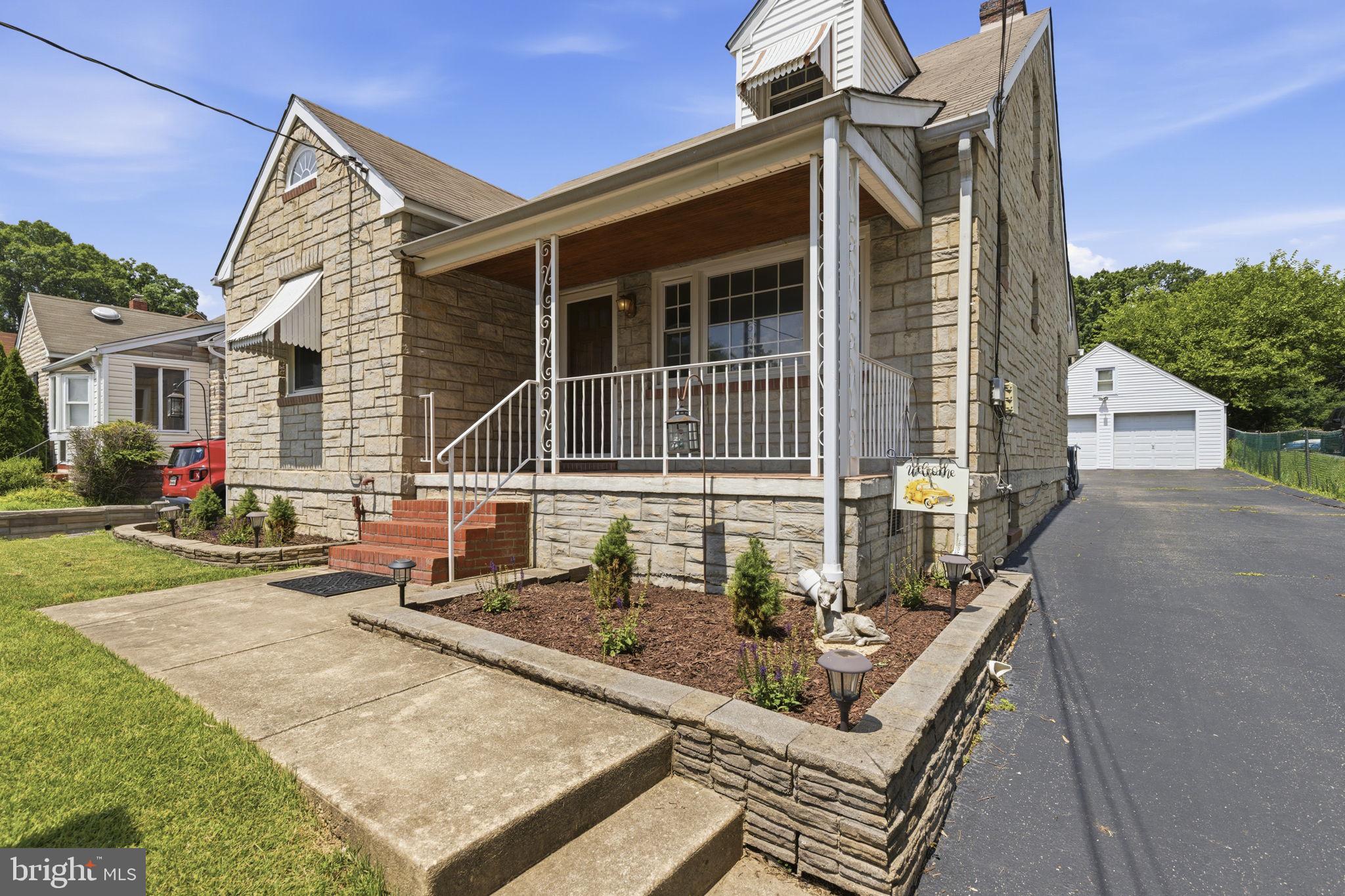 ROSEDALE - Residential