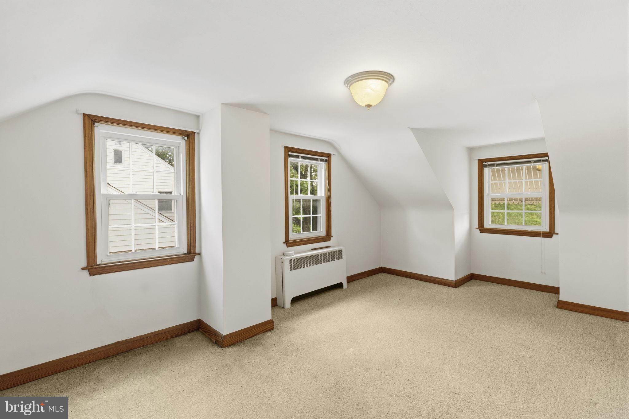 ROSEDALE - Residential