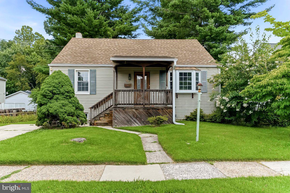 Welcome to 209 Pennsylvania Avenue - Well Maintained Three Bedroom Cape Cod in Excellent Condition in very desirable
Prospect Park Borough and Interboro School District overlooking a Park like Setting. First Floor features Living Room, Spacious Eat in Kitchen and Dining Area with Sliders to Very Large Screened in Porch, Main Bedroom with Two Closets, Full Bathroom and Second Bedroom. Second Floor has a Nice Size Bedroom with tons of storage. Lower Level has Unlimited Possibilities with Utility and Laundry Areas. The Backyard is a Fabulous Park Like Setting with Deep Lot  with Trees and Privacy. The Screened Porch is Perfect for Barbecues, Entertaining, and Relaxing Family Gatherings .This Fine Home has Gas Hot Air Heat and Central Air. Great Location very Convenient to I-95 and Philadelphia Airport ,Route 420 and Chester Pike ,Schools ,Shopping , Restaurants , John Heinz National Wildlife Refuge and the Ridley Marina with Stingers Restaurant
There is a One Year Home Warranty to the Buyer at Settlement. Absolute Move In Ready with Refrigerator, Washer and Dryer included. This Location is One of the Best Kept Secrets in Prospect Park and Delaware County. Prospect Park has the longest continuous youth football and cheerleading at Frank Witmer Field. Inspect and Make a Serious Offer and This Fine Home will be Yours !!