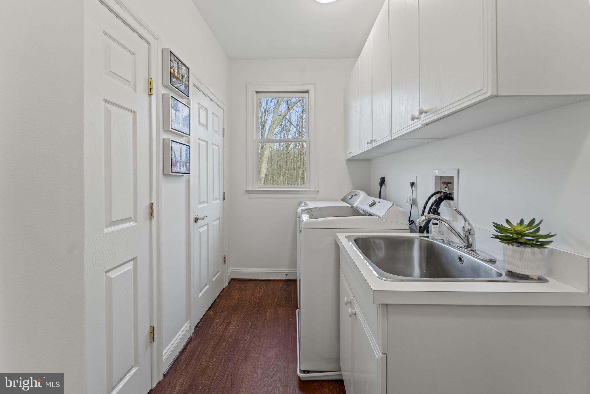 HARTLEY HALL ESTATES - Residential