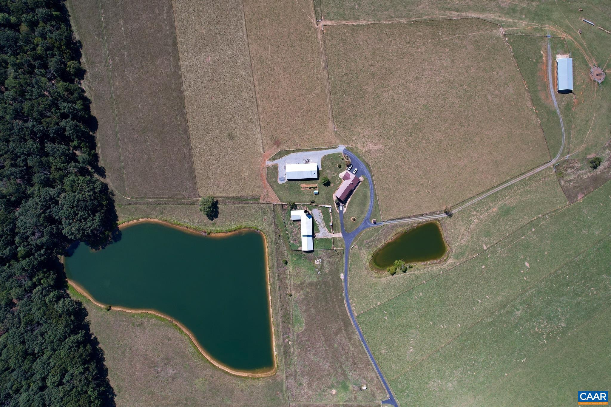 UNKNOWN - Farm