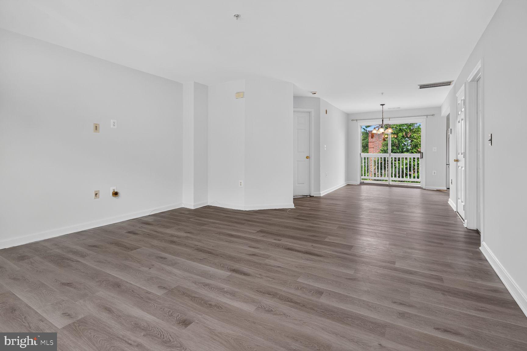 LEESBURG GATEWAY II - Residential