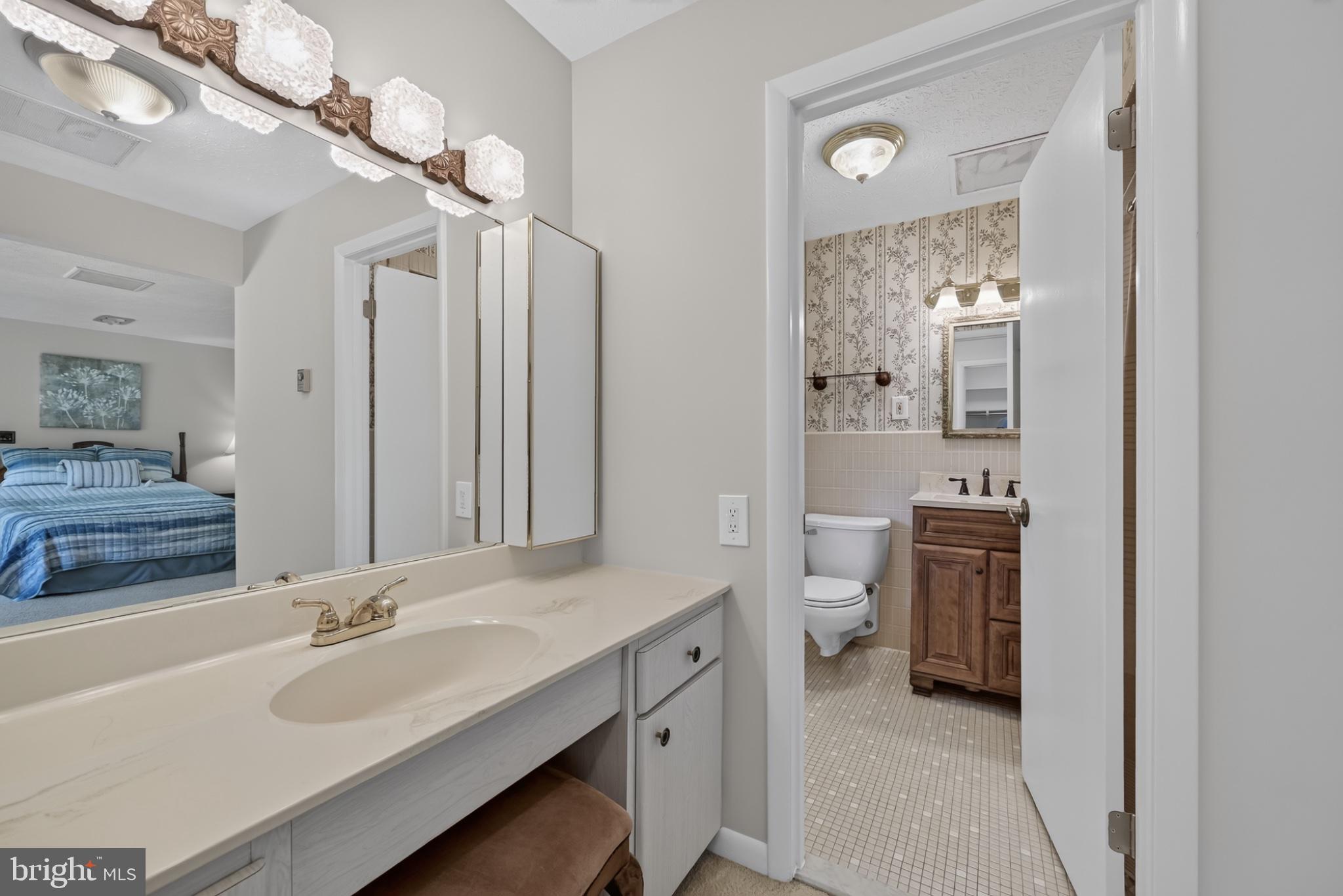 COLESVILLE OUTSIDE - Residential