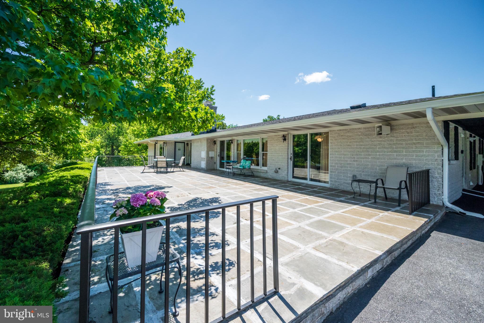 COLESVILLE OUTSIDE - Residential