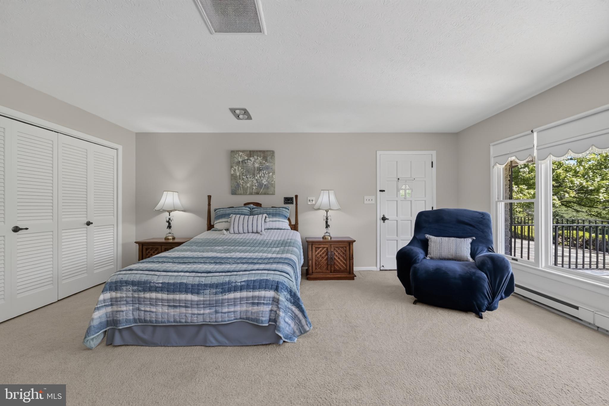 COLESVILLE OUTSIDE - Residential