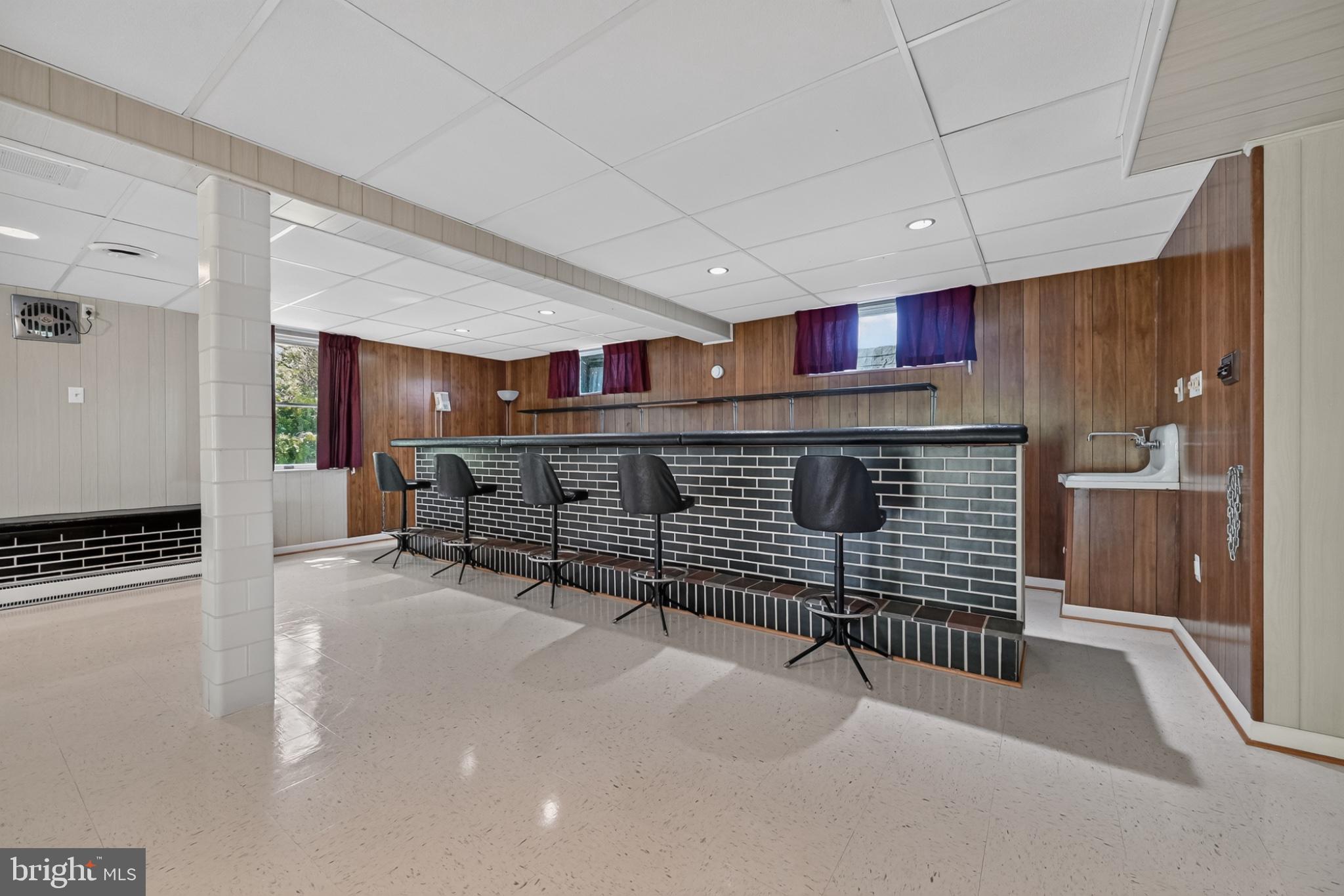 COLESVILLE OUTSIDE - Residential