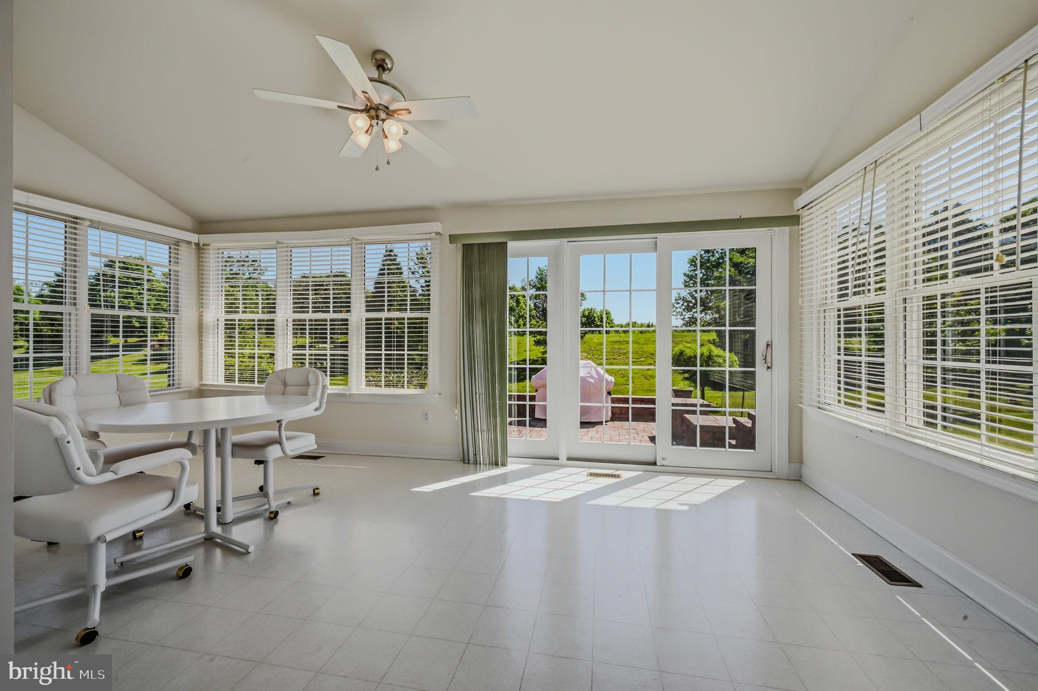 RED LION CHASE - Residential