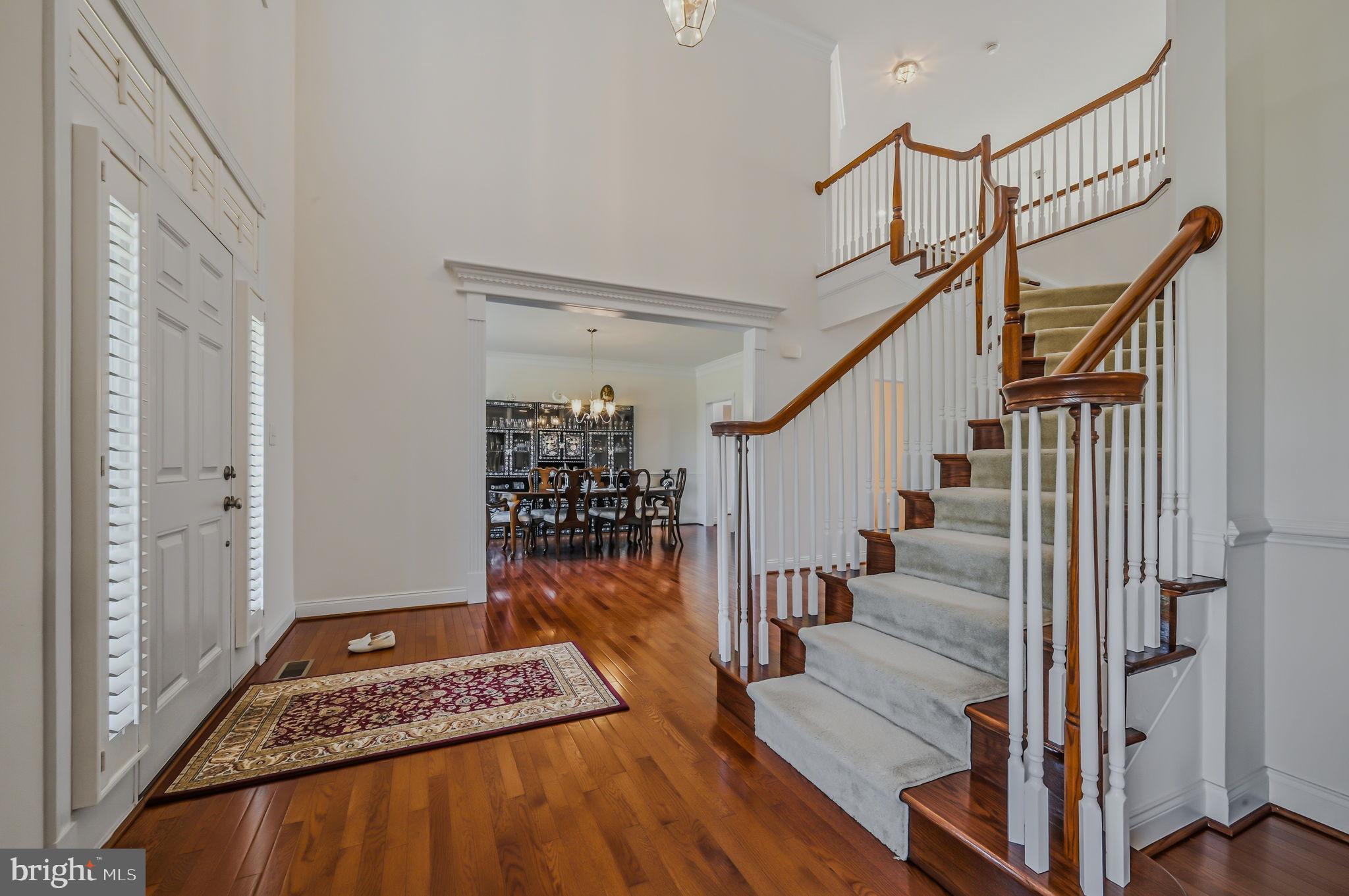 RED LION CHASE - Residential