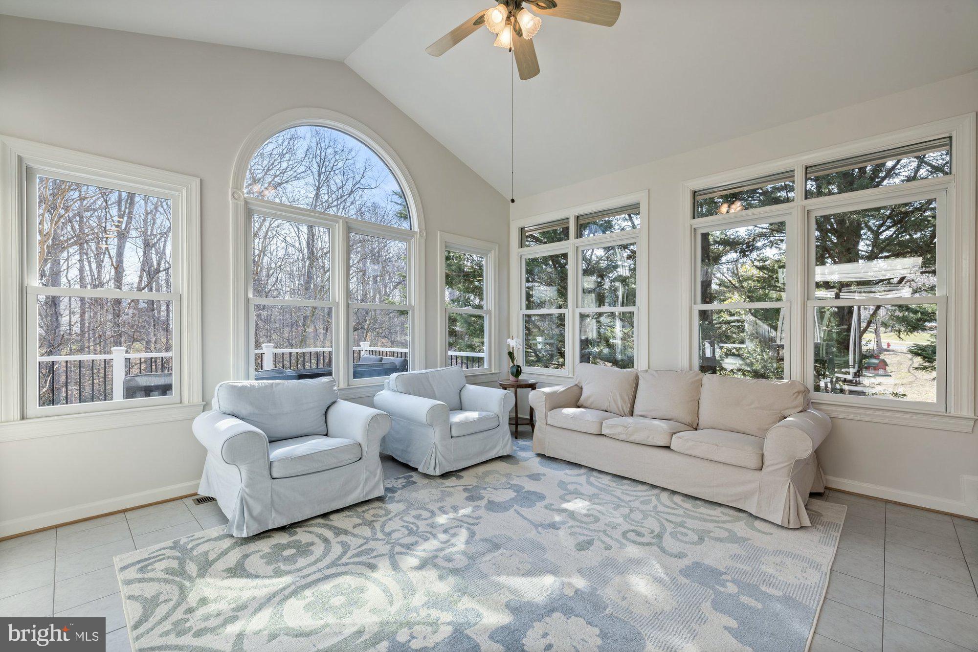MANORS AT WOLF TRAP - Residential