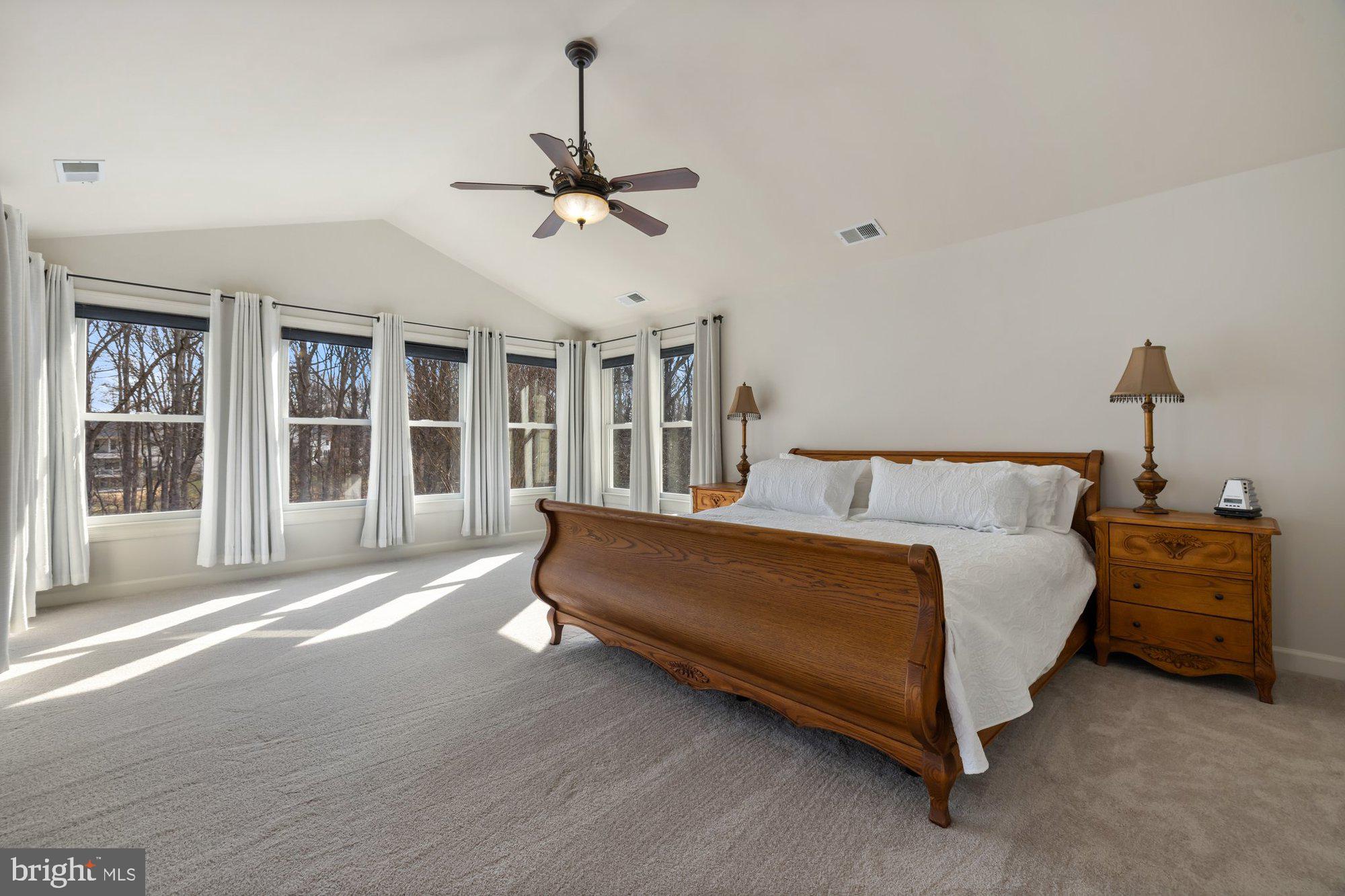 MANORS AT WOLF TRAP - Residential