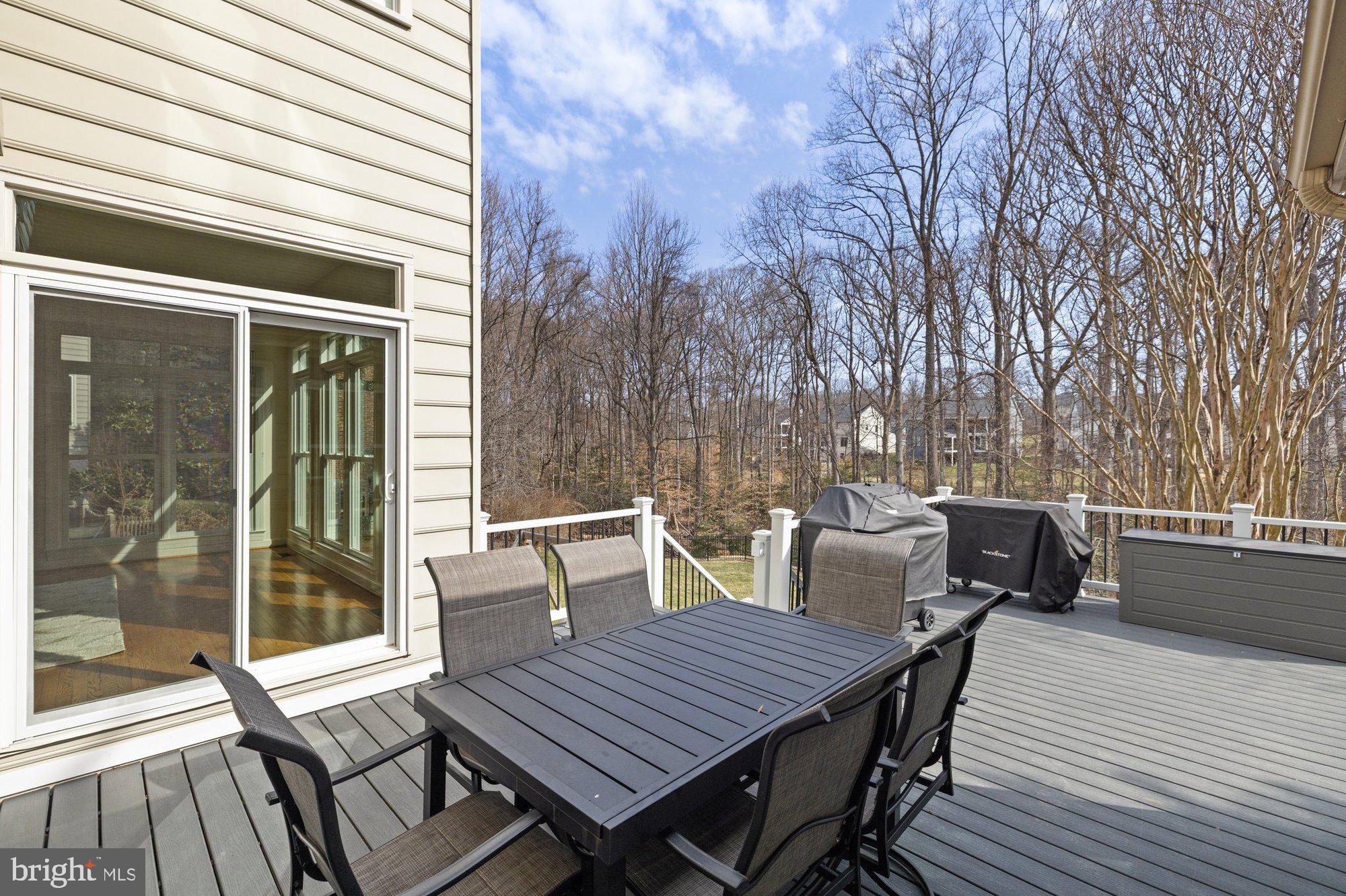 MANORS AT WOLF TRAP - Residential