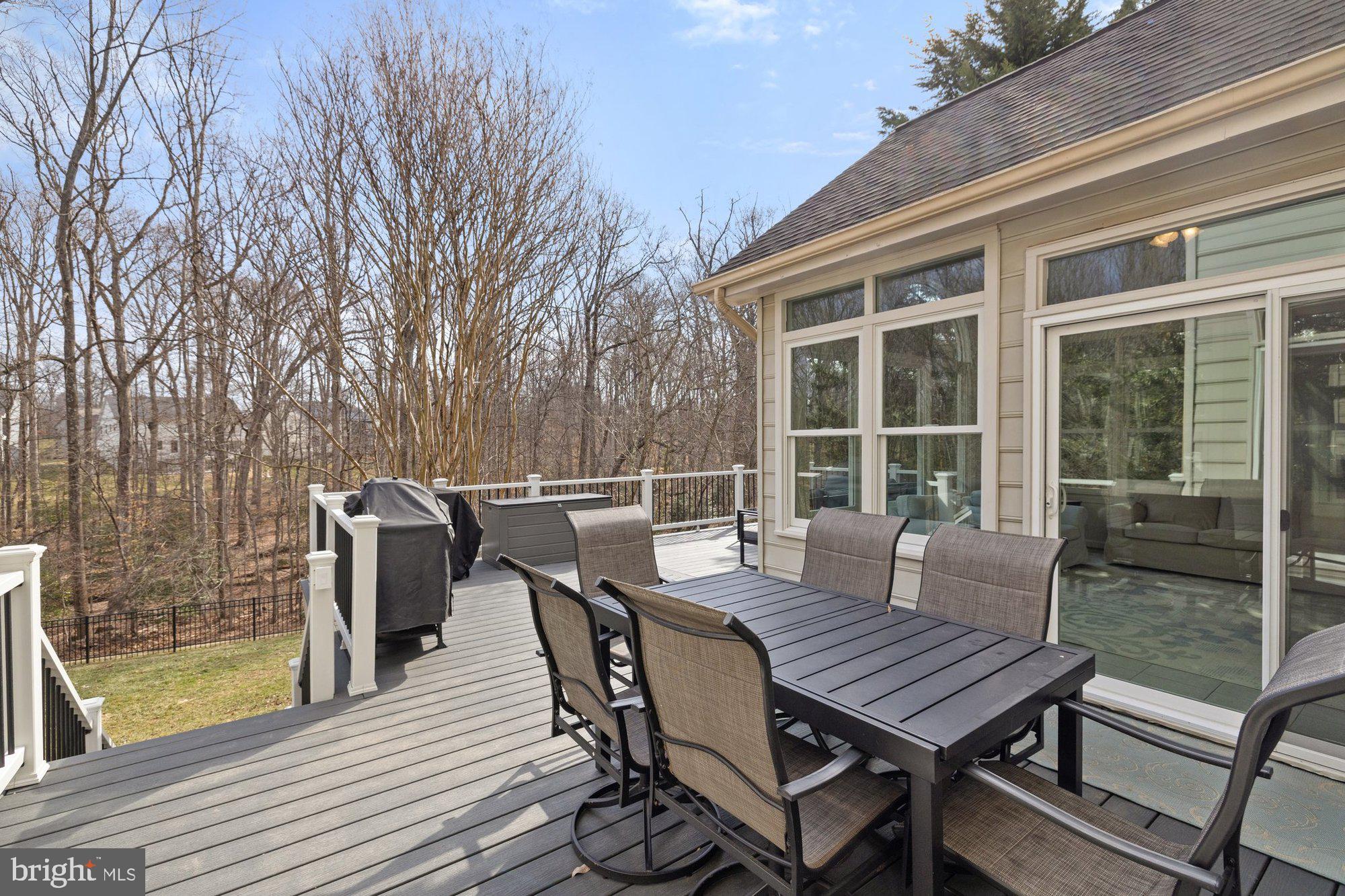 MANORS AT WOLF TRAP - Residential
