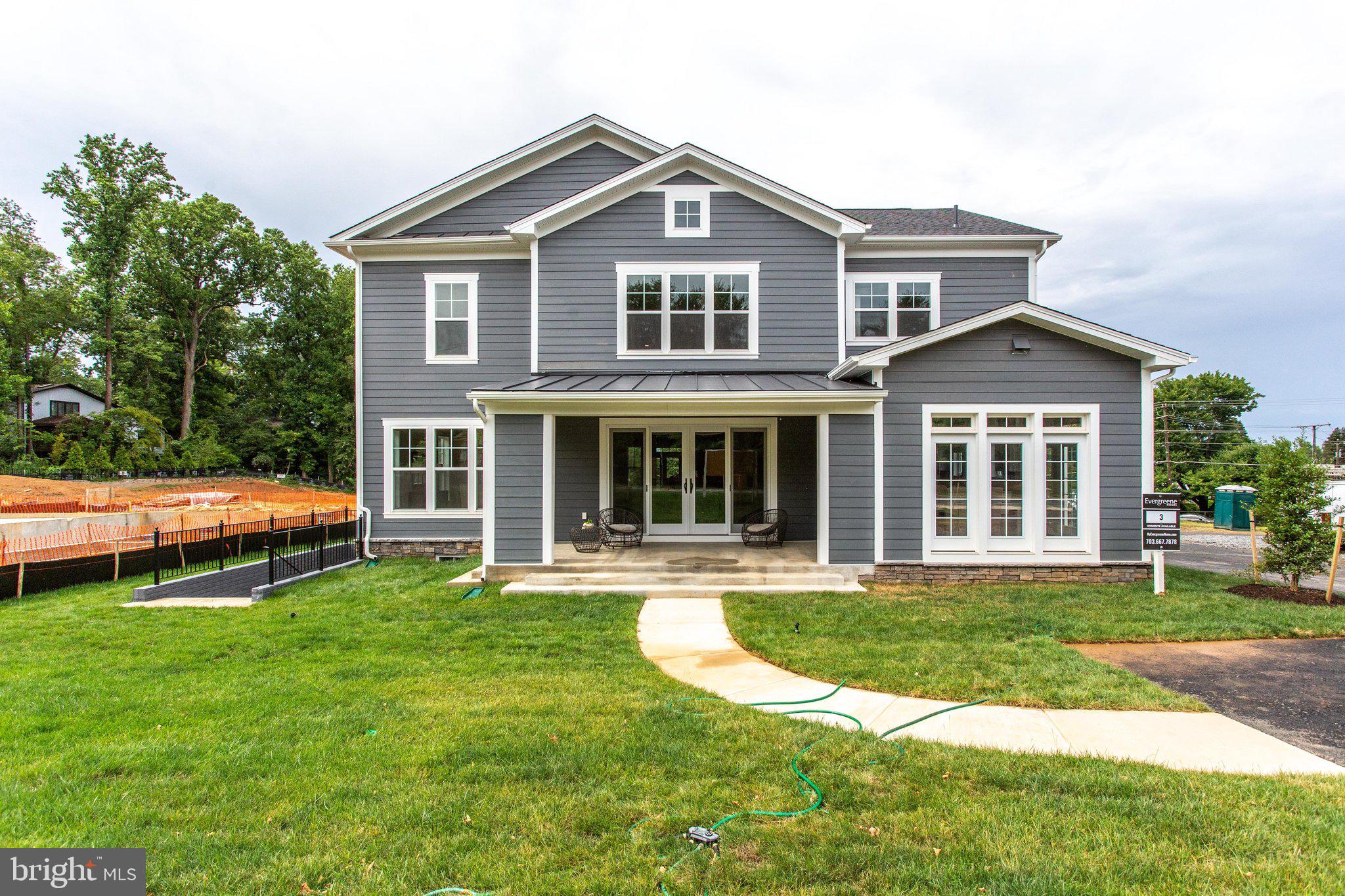 OVER LEE KNOLLS - Residential