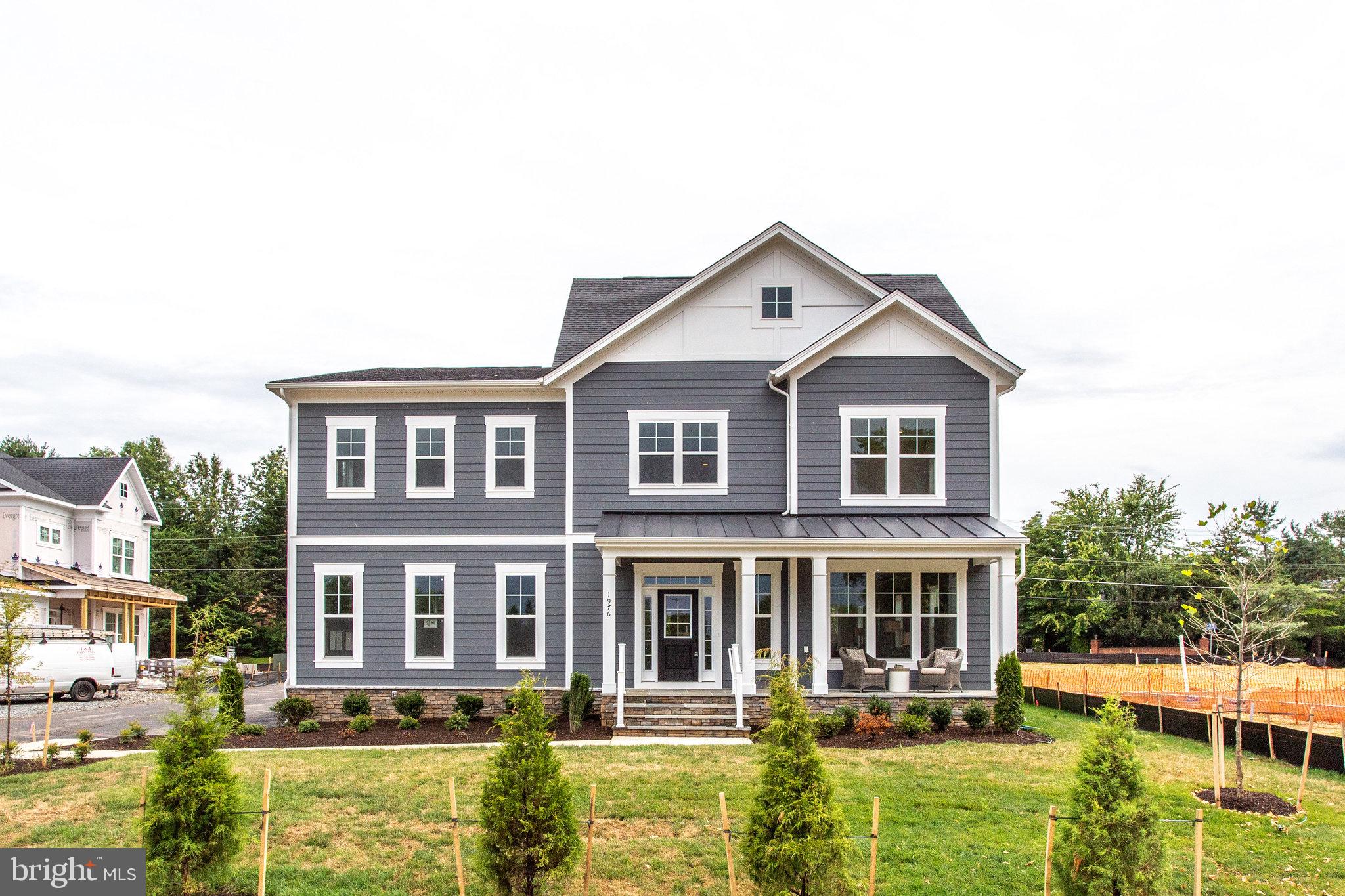 OVER LEE KNOLLS - Residential